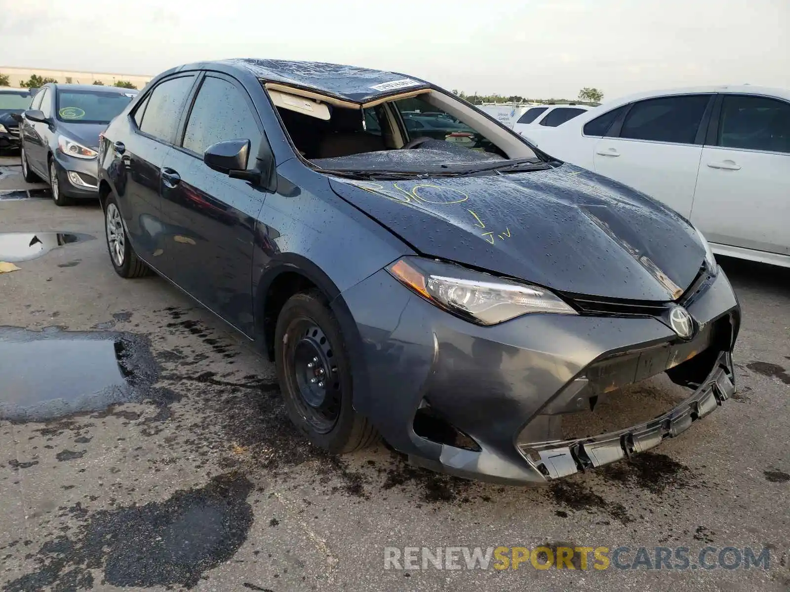 1 Photograph of a damaged car 2T1BURHE9KC210736 TOYOTA COROLLA 2019