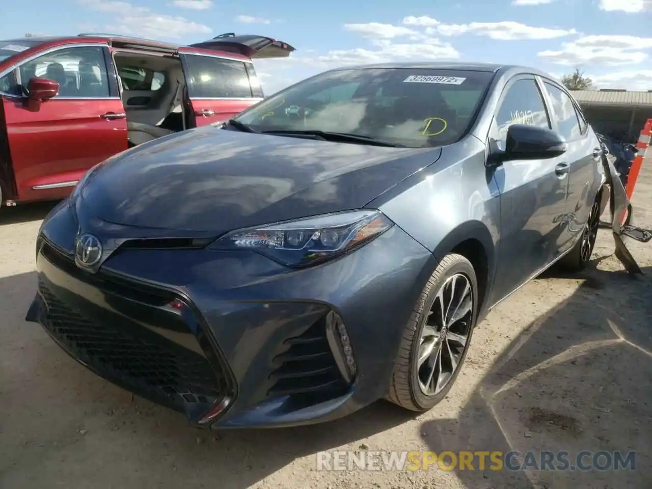 2 Photograph of a damaged car 2T1BURHE9KC211479 TOYOTA COROLLA 2019