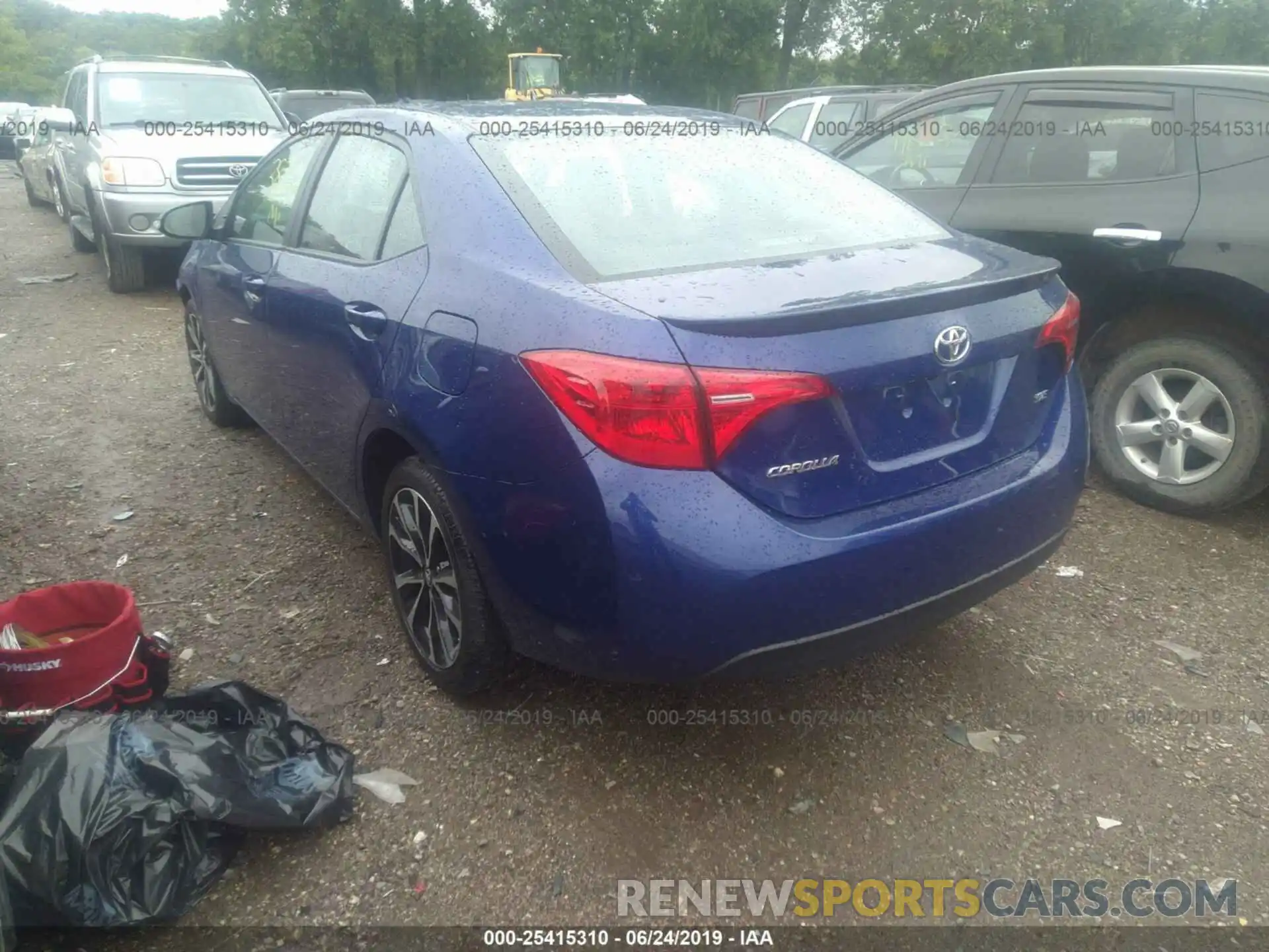 3 Photograph of a damaged car 2T1BURHE9KC211482 TOYOTA COROLLA 2019