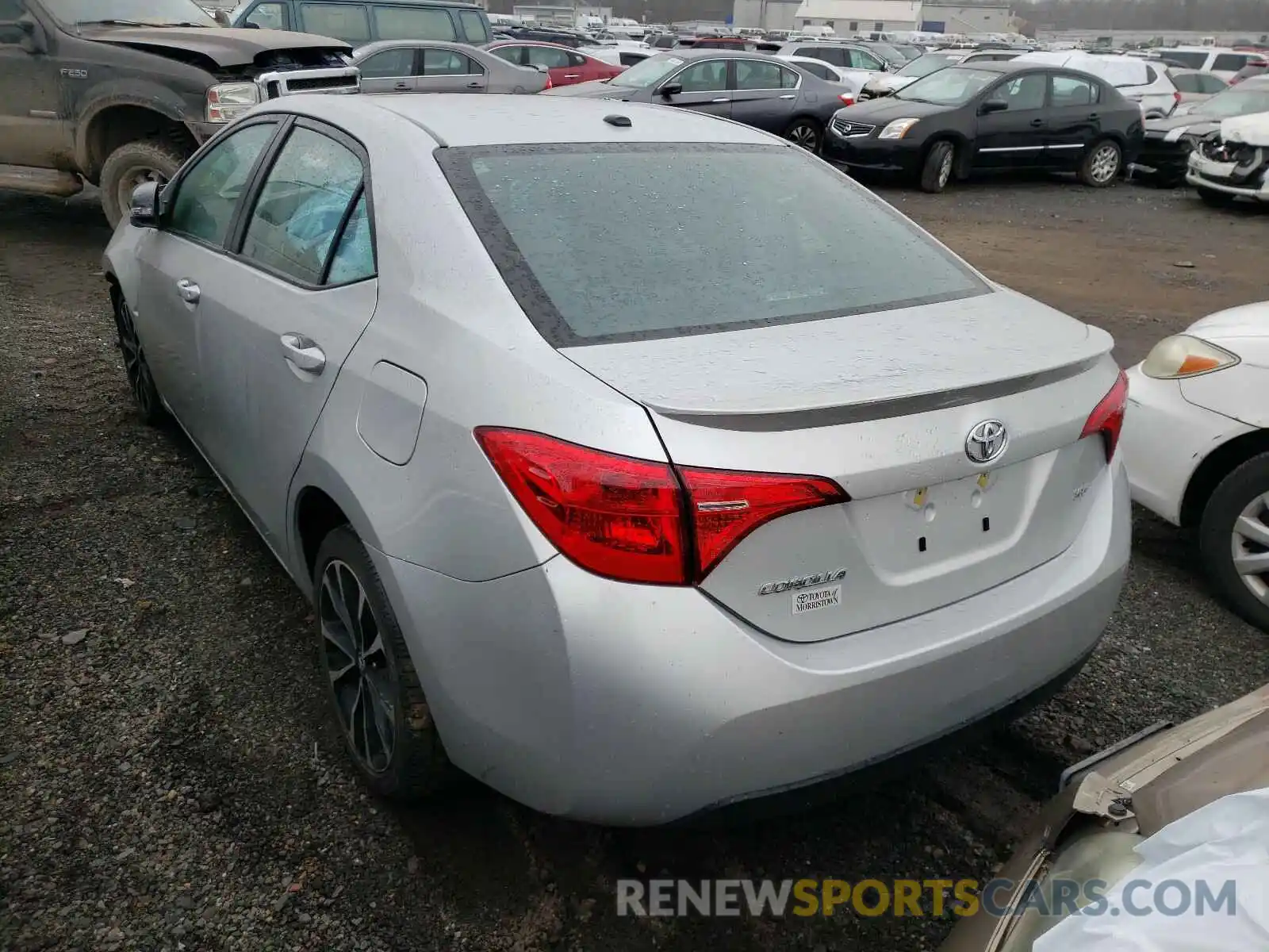 3 Photograph of a damaged car 2T1BURHE9KC211529 TOYOTA COROLLA 2019