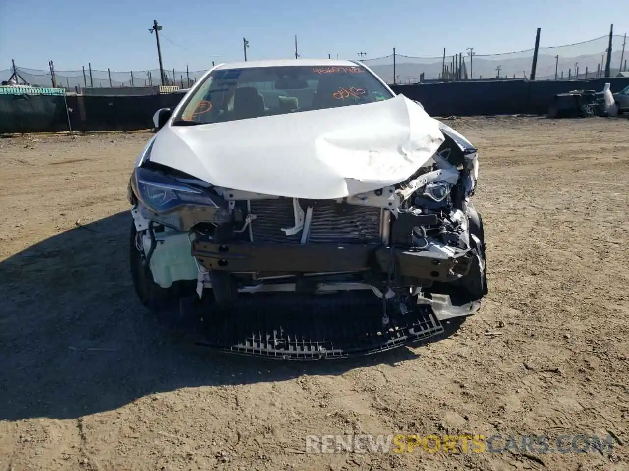 9 Photograph of a damaged car 2T1BURHE9KC211790 TOYOTA COROLLA 2019