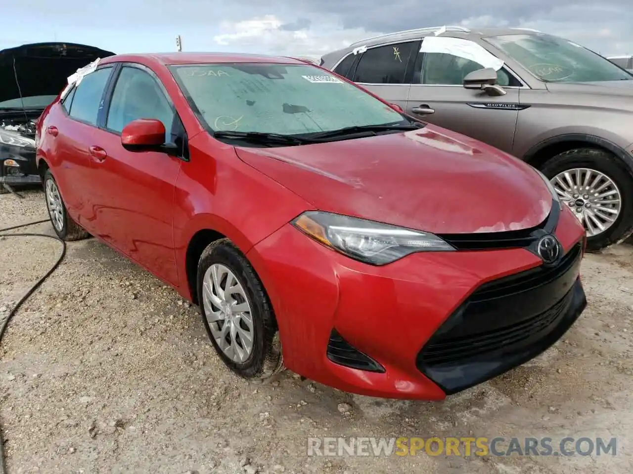 1 Photograph of a damaged car 2T1BURHE9KC212437 TOYOTA COROLLA 2019