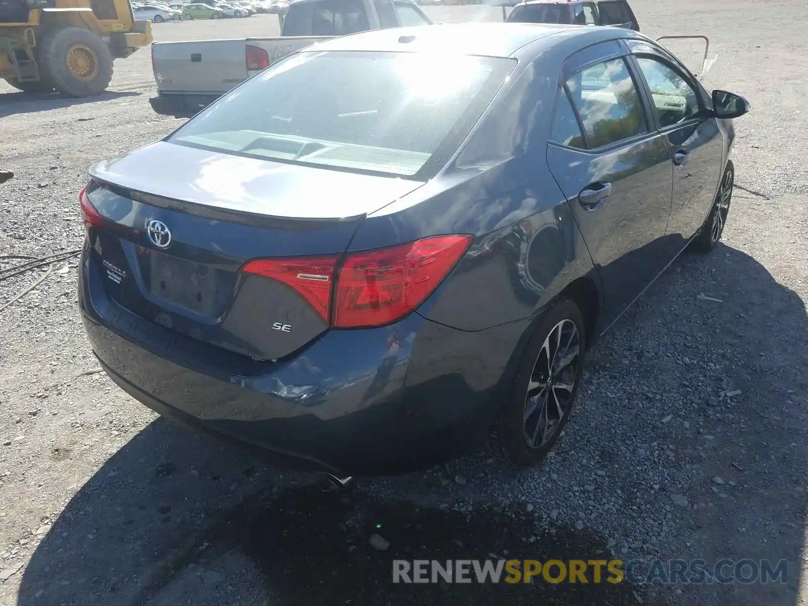 4 Photograph of a damaged car 2T1BURHE9KC212700 TOYOTA COROLLA 2019