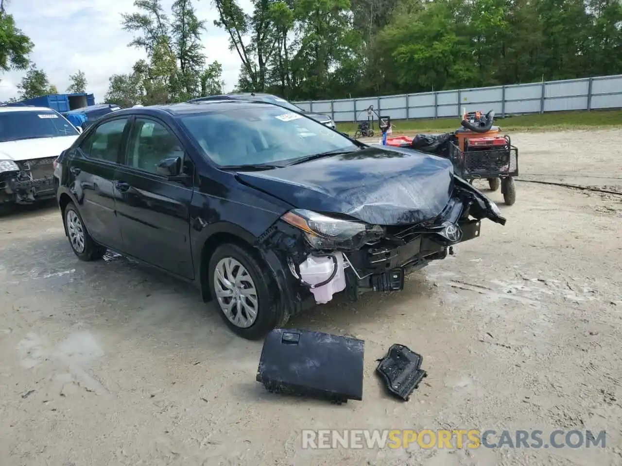 4 Photograph of a damaged car 2T1BURHE9KC212857 TOYOTA COROLLA 2019