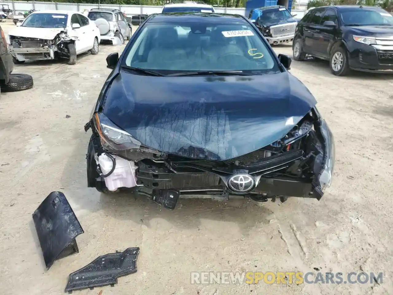 5 Photograph of a damaged car 2T1BURHE9KC212857 TOYOTA COROLLA 2019