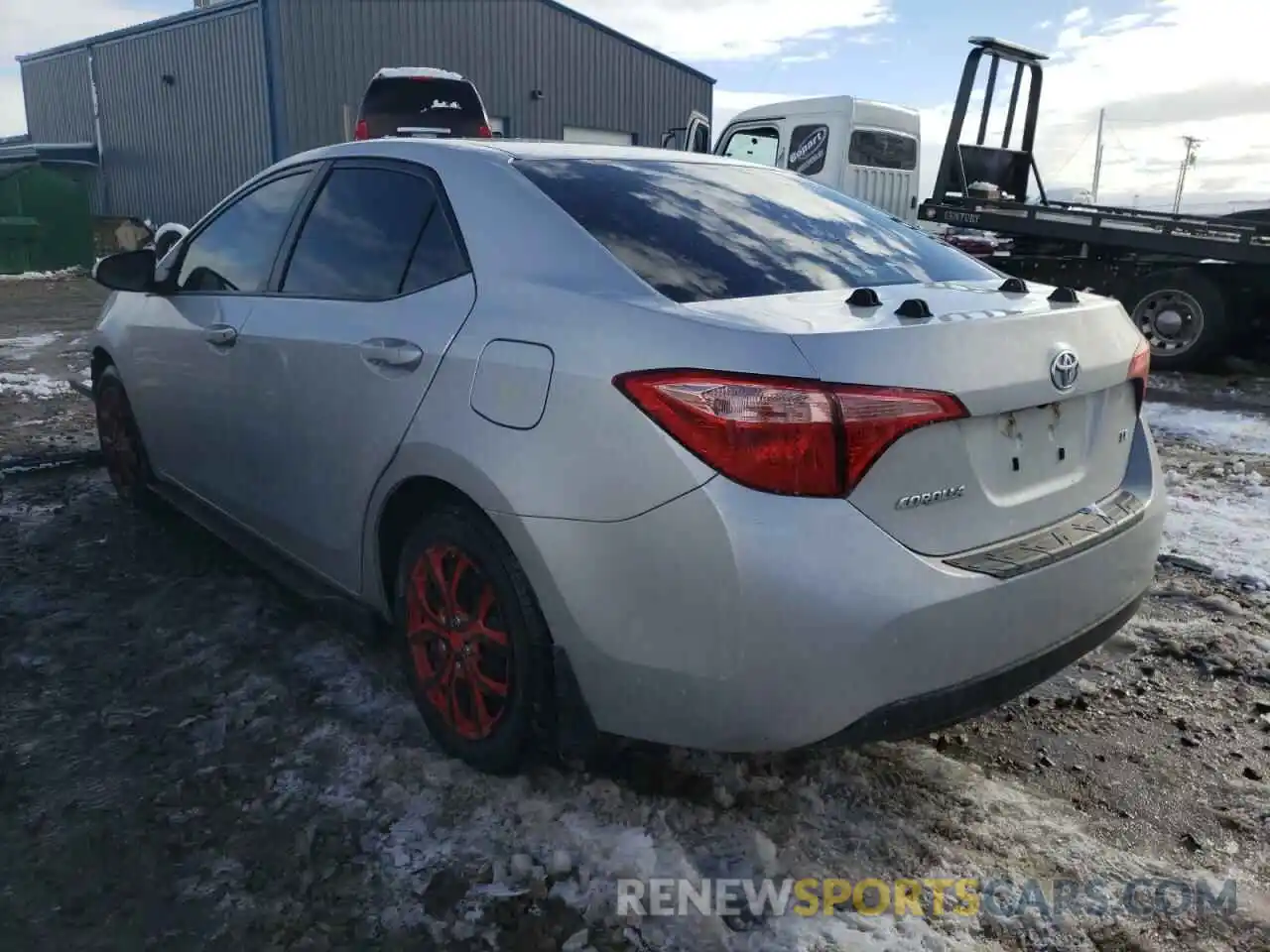 3 Photograph of a damaged car 2T1BURHE9KC213023 TOYOTA COROLLA 2019