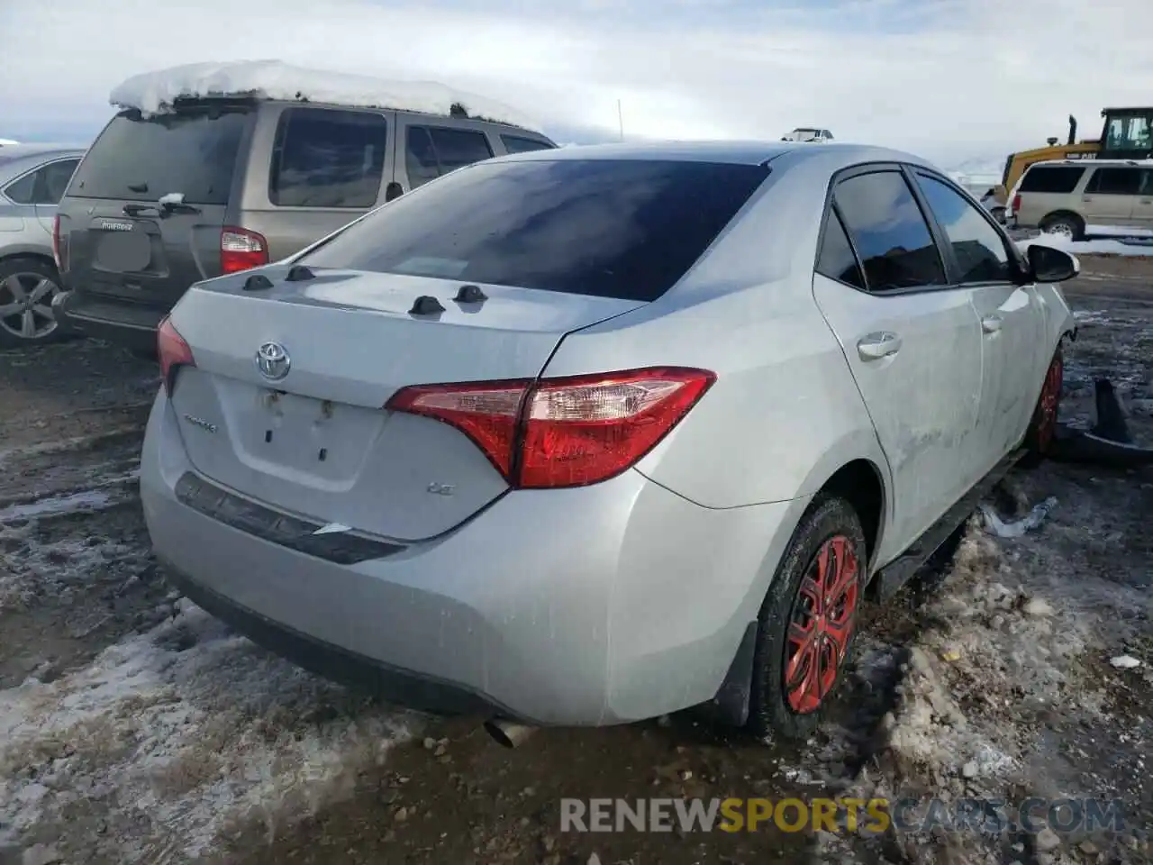 4 Photograph of a damaged car 2T1BURHE9KC213023 TOYOTA COROLLA 2019