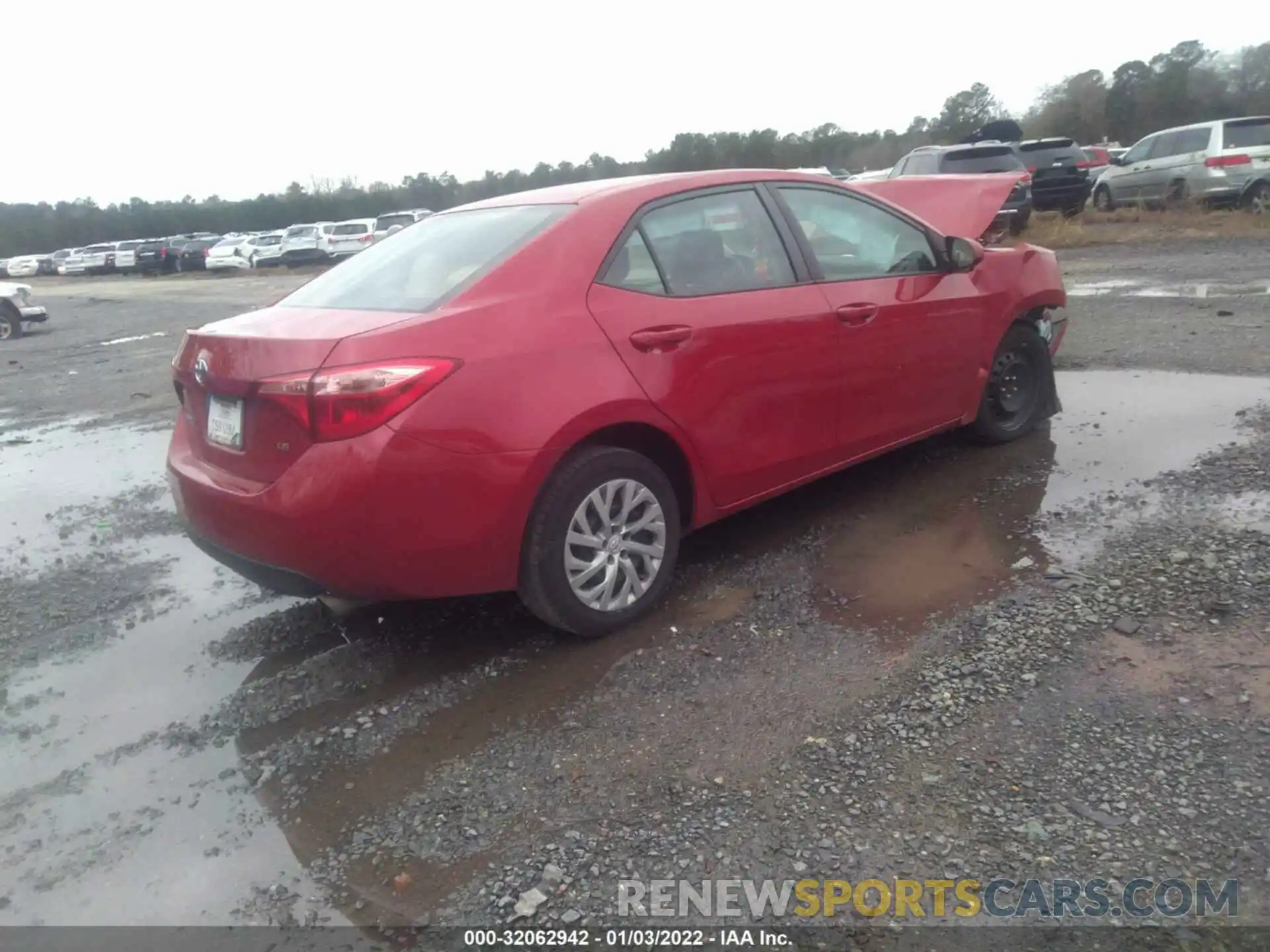 4 Photograph of a damaged car 2T1BURHE9KC214155 TOYOTA COROLLA 2019