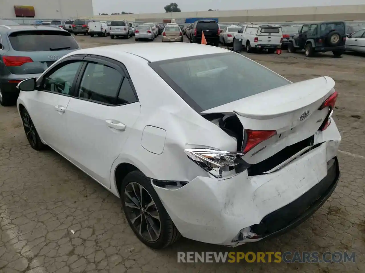 3 Photograph of a damaged car 2T1BURHE9KC214172 TOYOTA COROLLA 2019