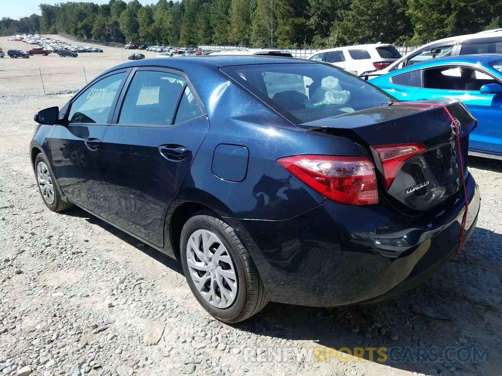 3 Photograph of a damaged car 2T1BURHE9KC214253 TOYOTA COROLLA 2019