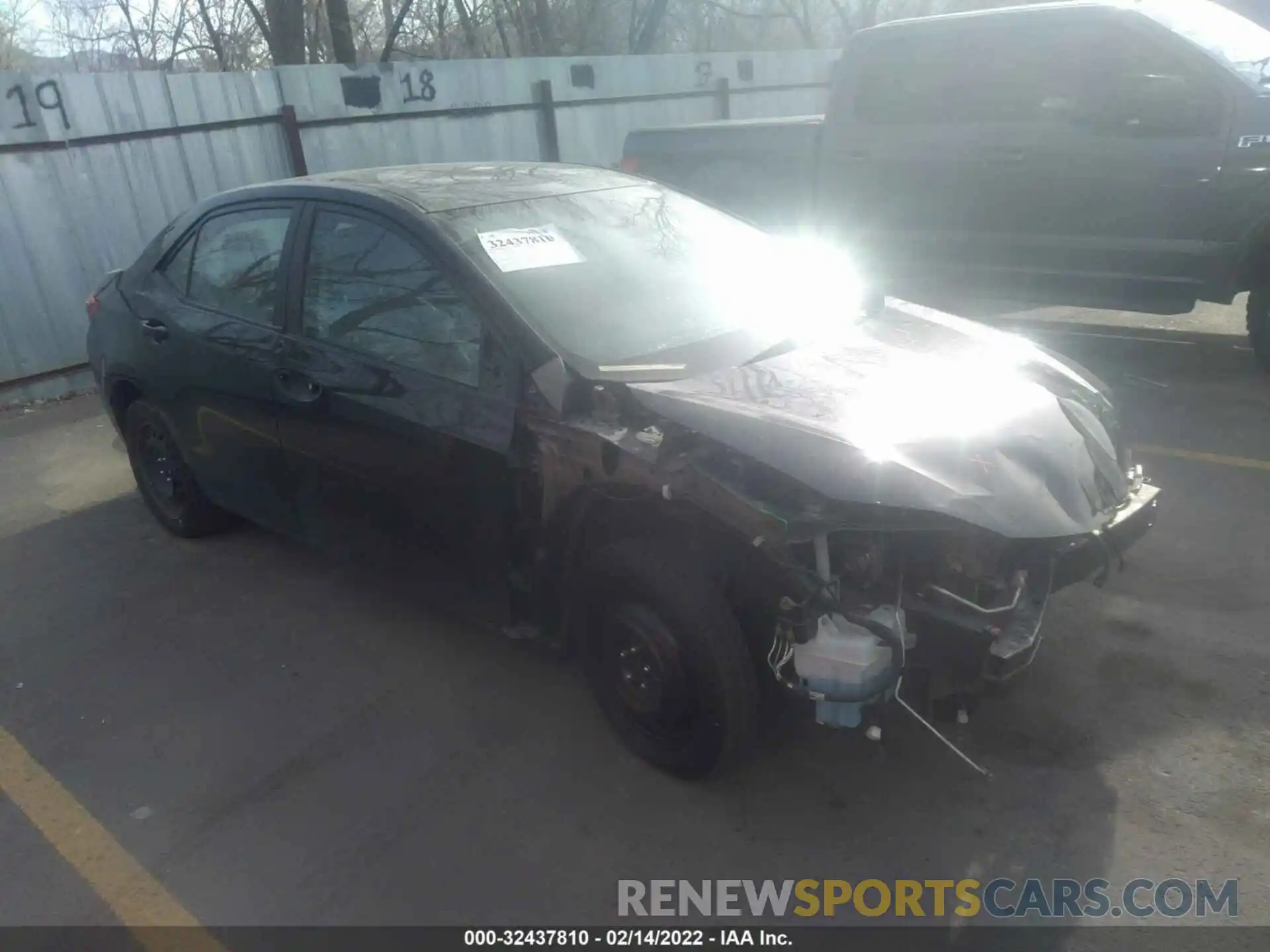 1 Photograph of a damaged car 2T1BURHE9KC214592 TOYOTA COROLLA 2019