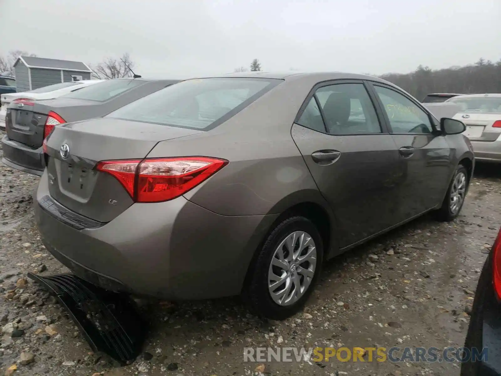 4 Photograph of a damaged car 2T1BURHE9KC214639 TOYOTA COROLLA 2019