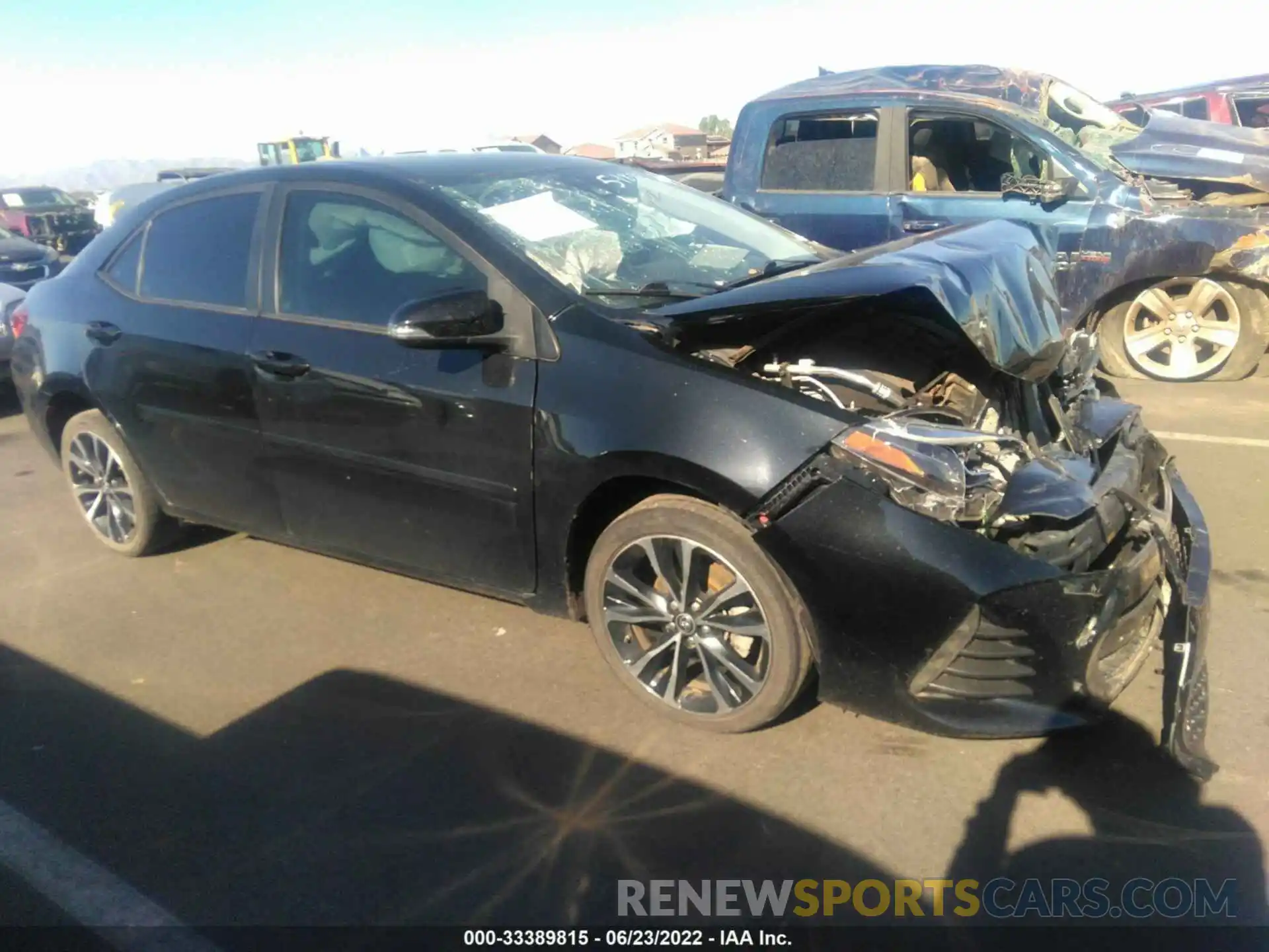 1 Photograph of a damaged car 2T1BURHE9KC215192 TOYOTA COROLLA 2019