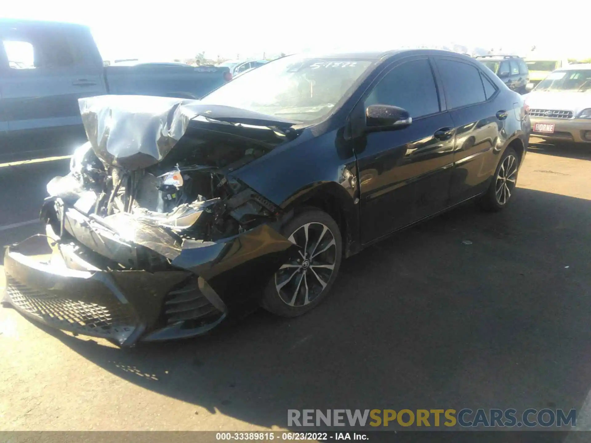 2 Photograph of a damaged car 2T1BURHE9KC215192 TOYOTA COROLLA 2019