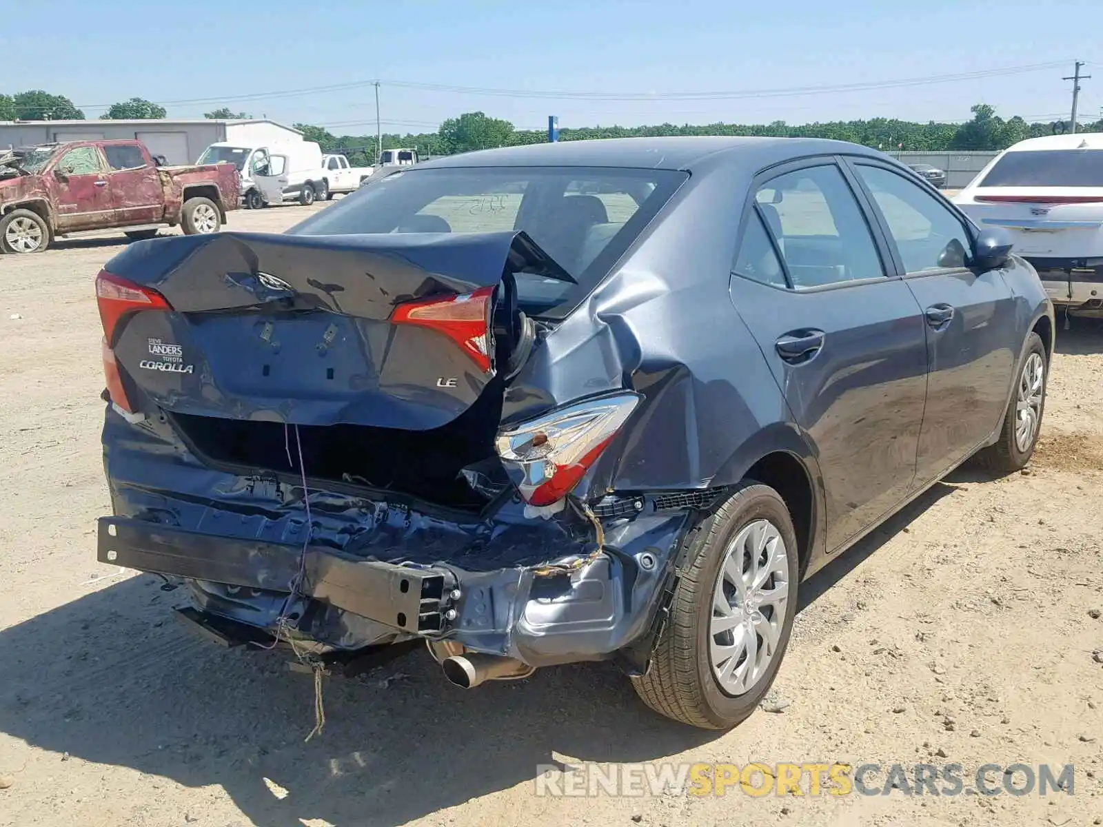 4 Photograph of a damaged car 2T1BURHE9KC216116 TOYOTA COROLLA 2019