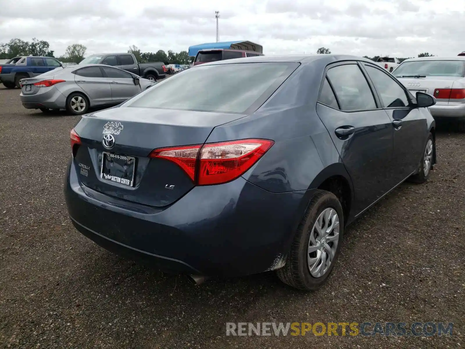 4 Photograph of a damaged car 2T1BURHE9KC217251 TOYOTA COROLLA 2019