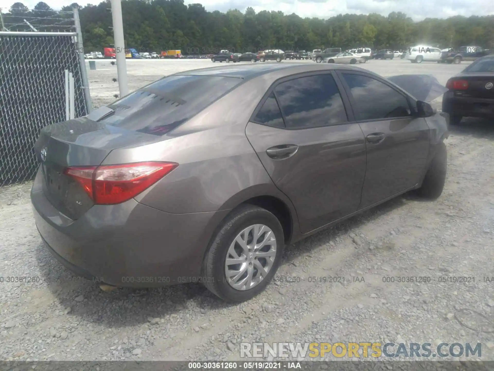 4 Photograph of a damaged car 2T1BURHE9KC217637 TOYOTA COROLLA 2019