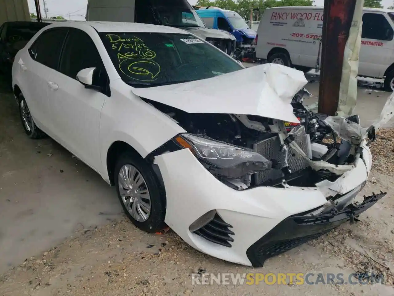 1 Photograph of a damaged car 2T1BURHE9KC218447 TOYOTA COROLLA 2019