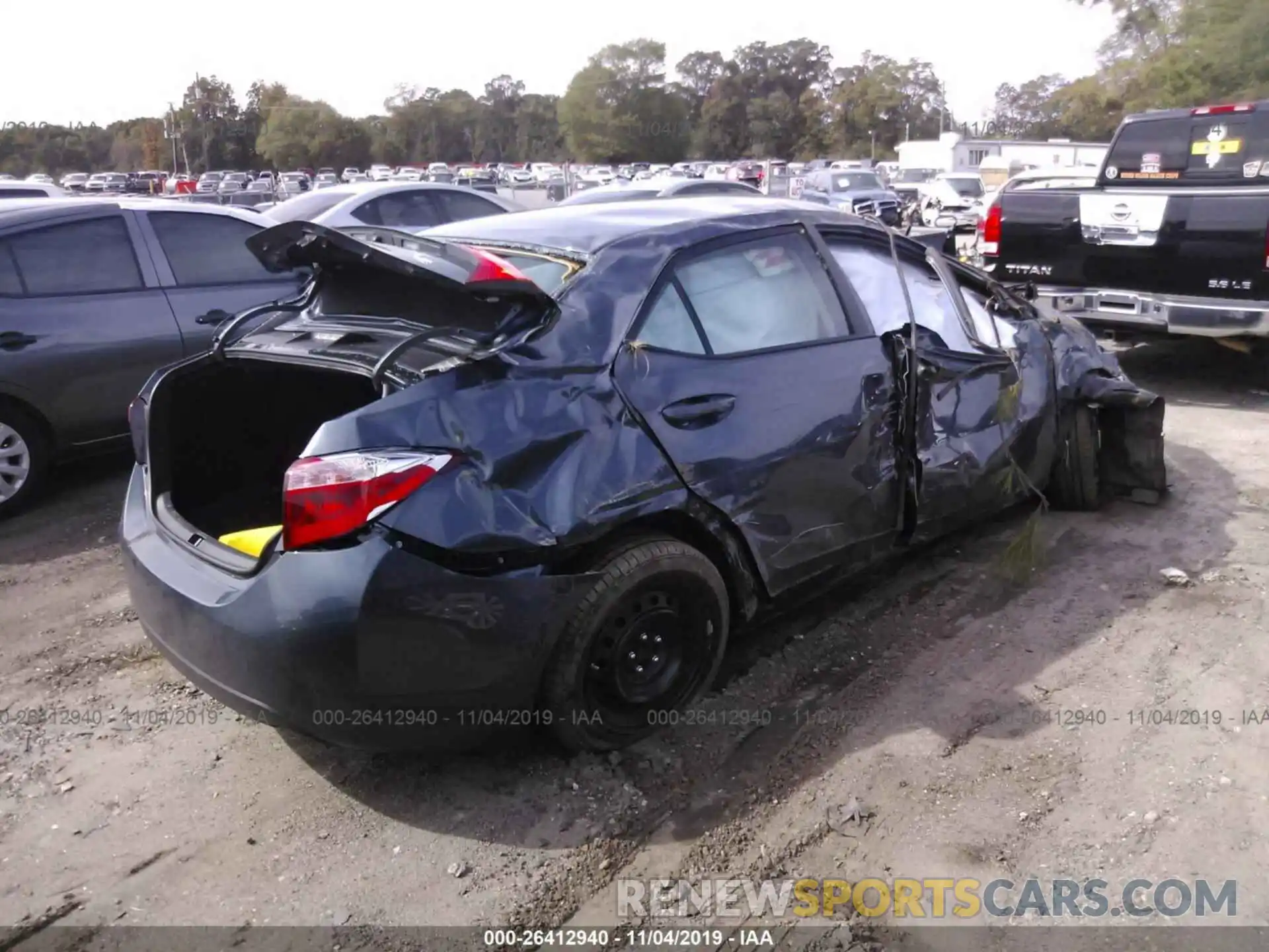 4 Photograph of a damaged car 2T1BURHE9KC218657 TOYOTA COROLLA 2019