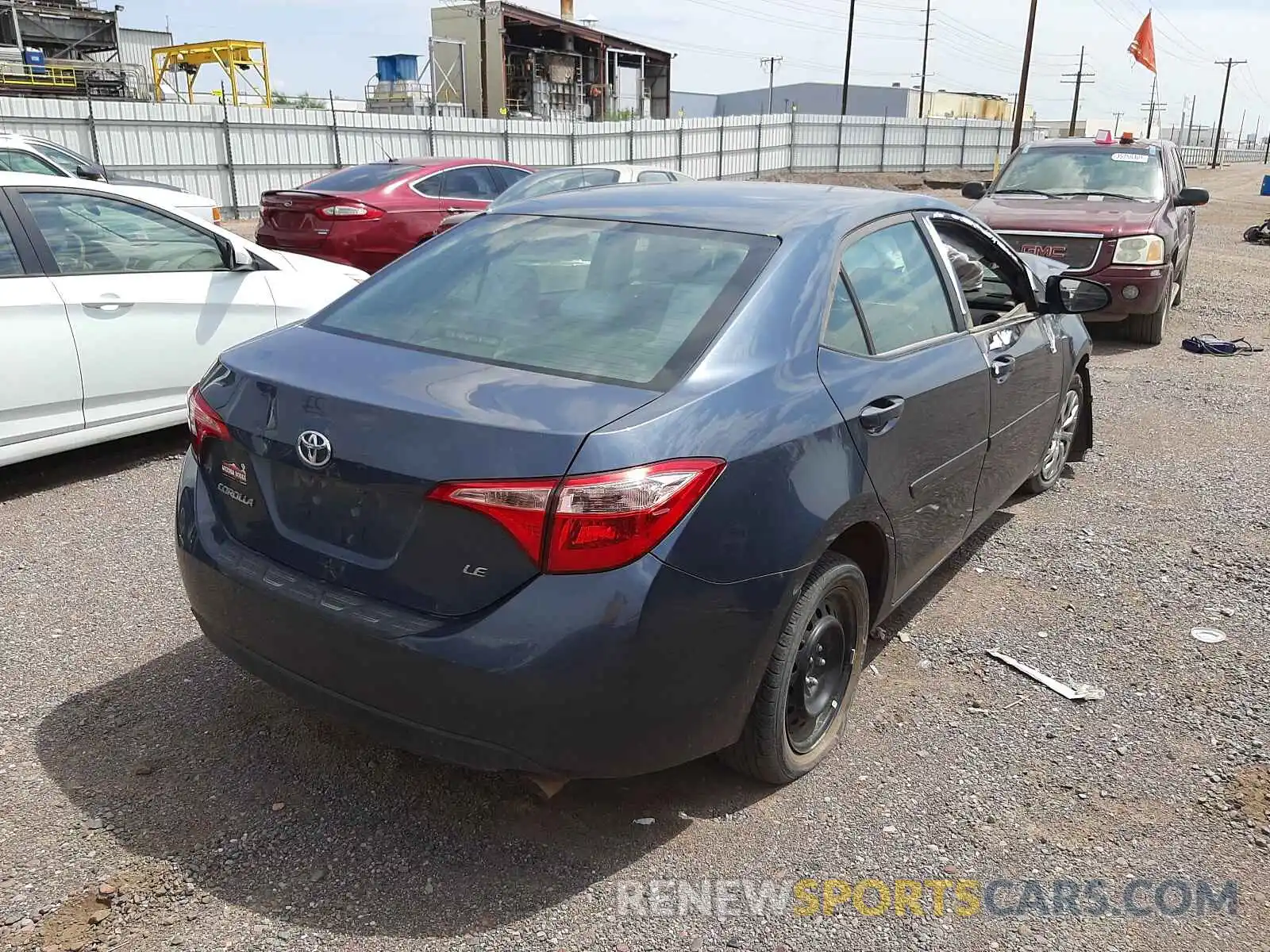 4 Photograph of a damaged car 2T1BURHE9KC219503 TOYOTA COROLLA 2019