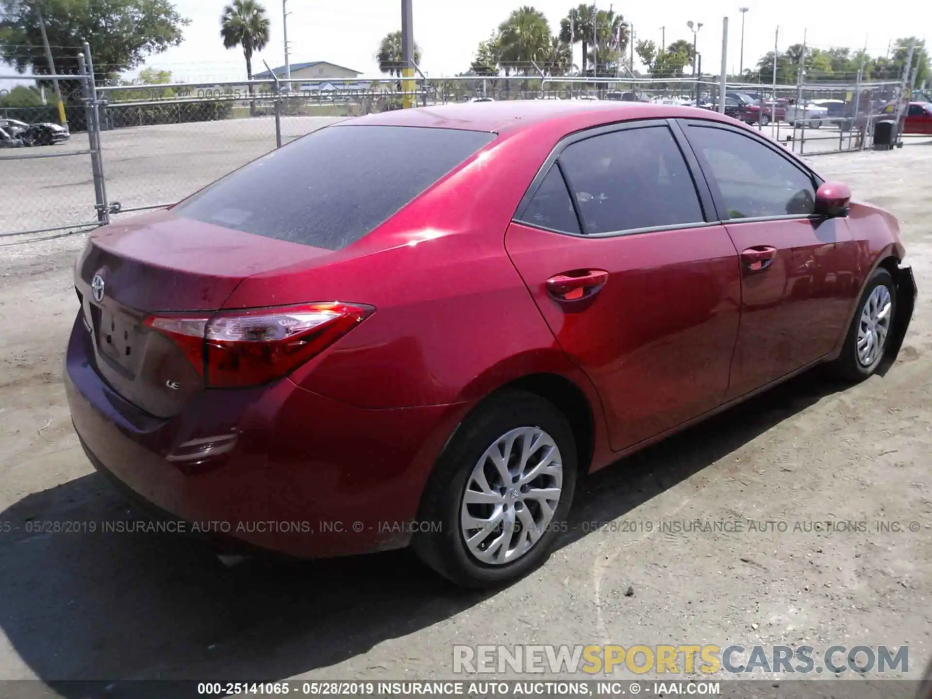 4 Photograph of a damaged car 2T1BURHE9KC219971 TOYOTA COROLLA 2019