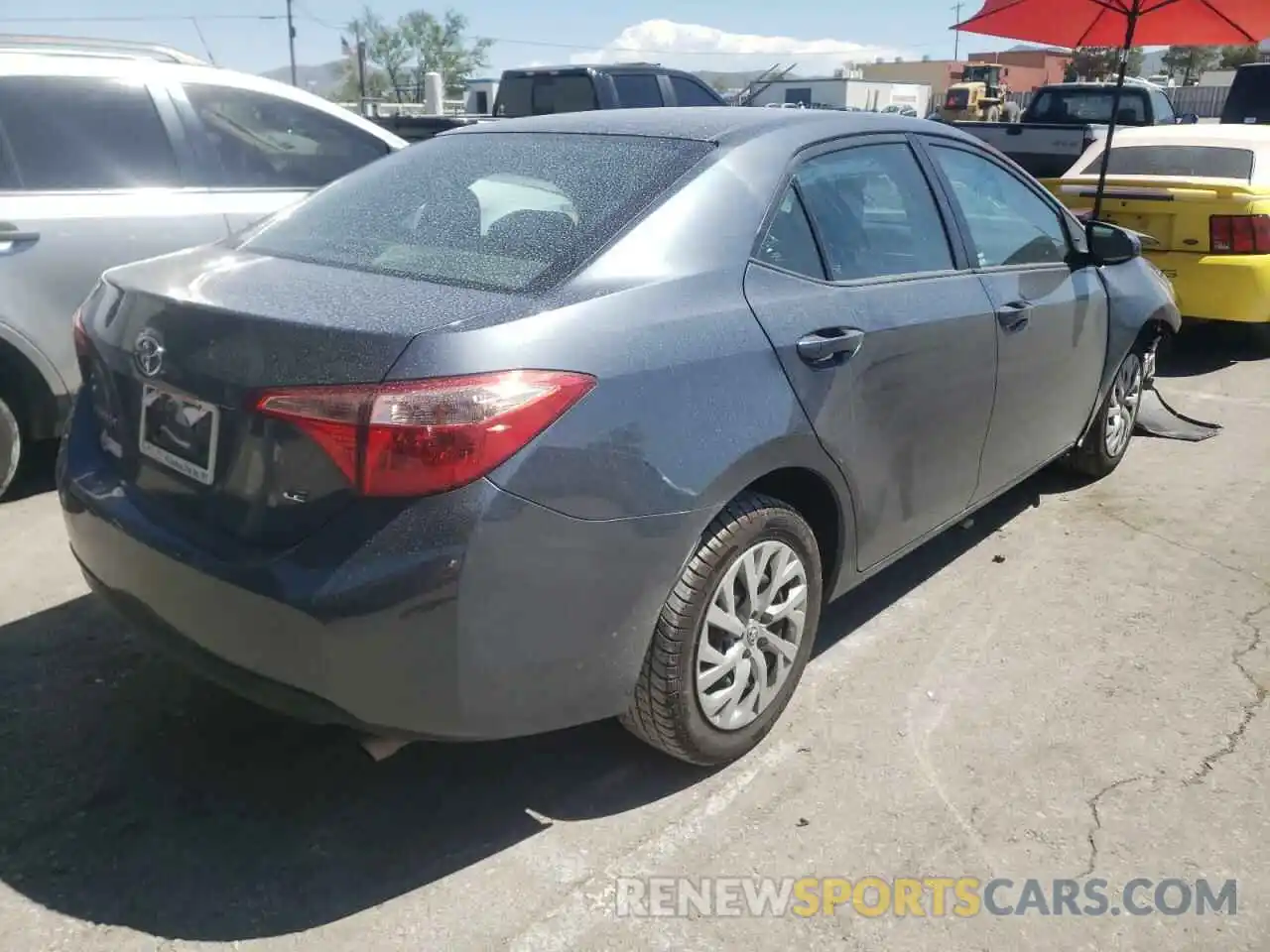 4 Photograph of a damaged car 2T1BURHE9KC221249 TOYOTA COROLLA 2019