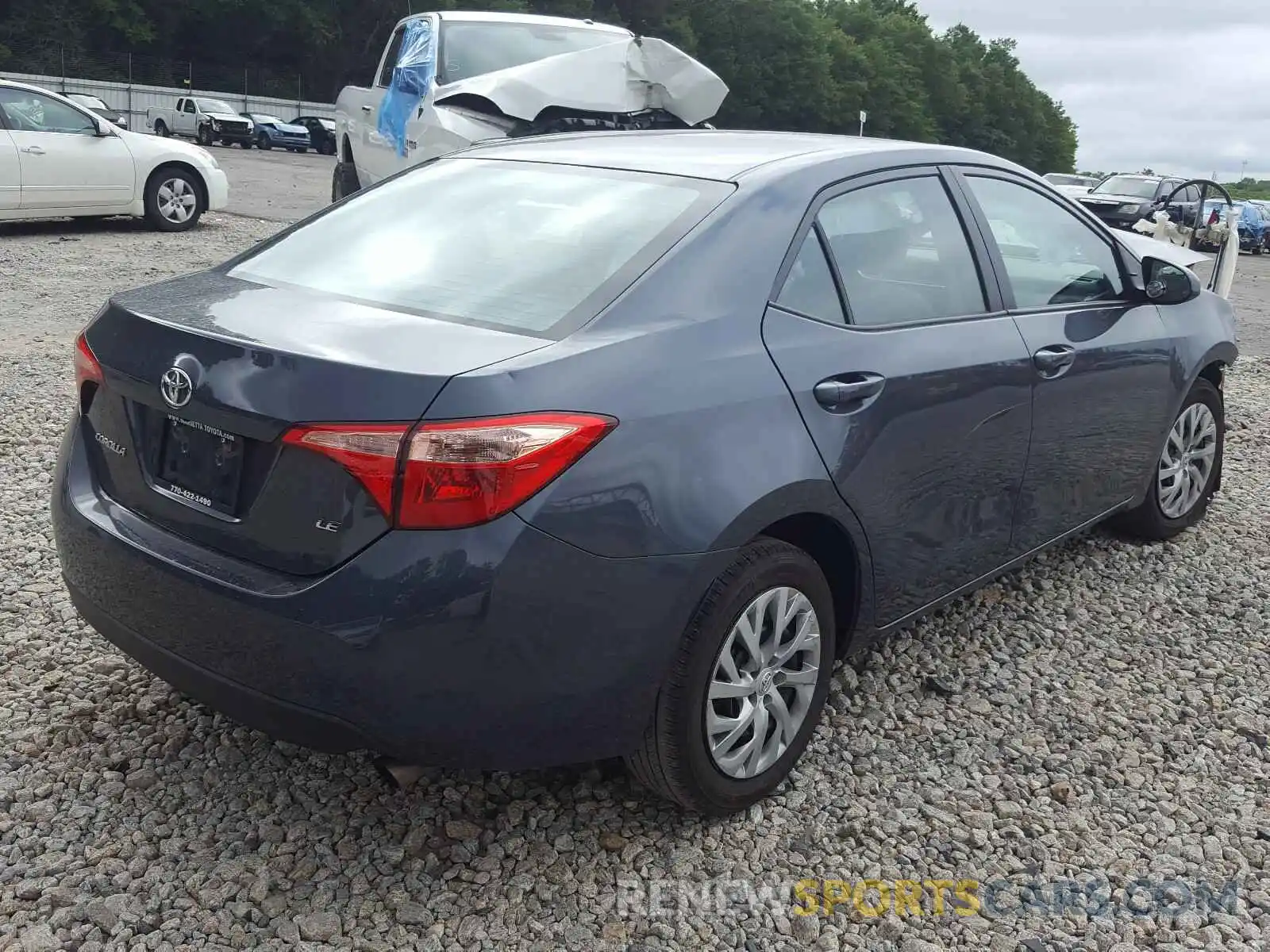 4 Photograph of a damaged car 2T1BURHE9KC221347 TOYOTA COROLLA 2019