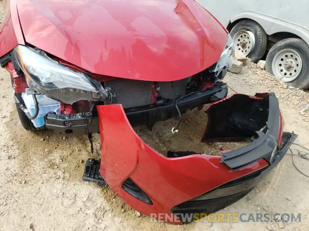 9 Photograph of a damaged car 2T1BURHE9KC221509 TOYOTA COROLLA 2019