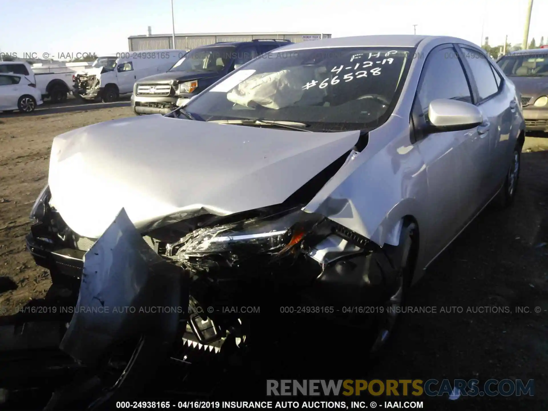 2 Photograph of a damaged car 2T1BURHE9KC222322 TOYOTA COROLLA 2019