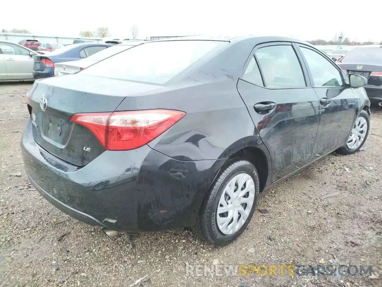 4 Photograph of a damaged car 2T1BURHE9KC222370 TOYOTA COROLLA 2019