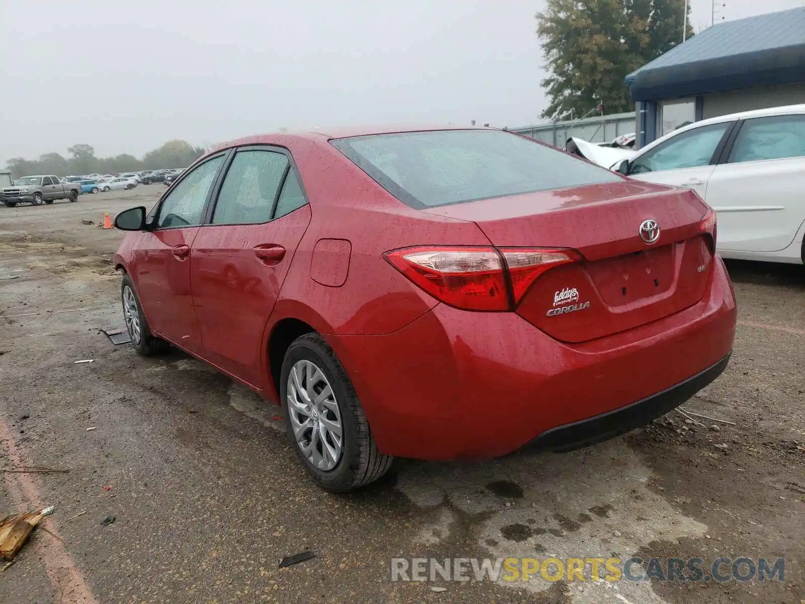 3 Photograph of a damaged car 2T1BURHE9KC223132 TOYOTA COROLLA 2019