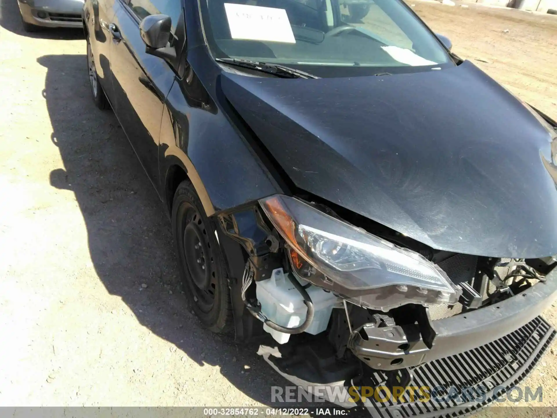 6 Photograph of a damaged car 2T1BURHE9KC223650 TOYOTA COROLLA 2019