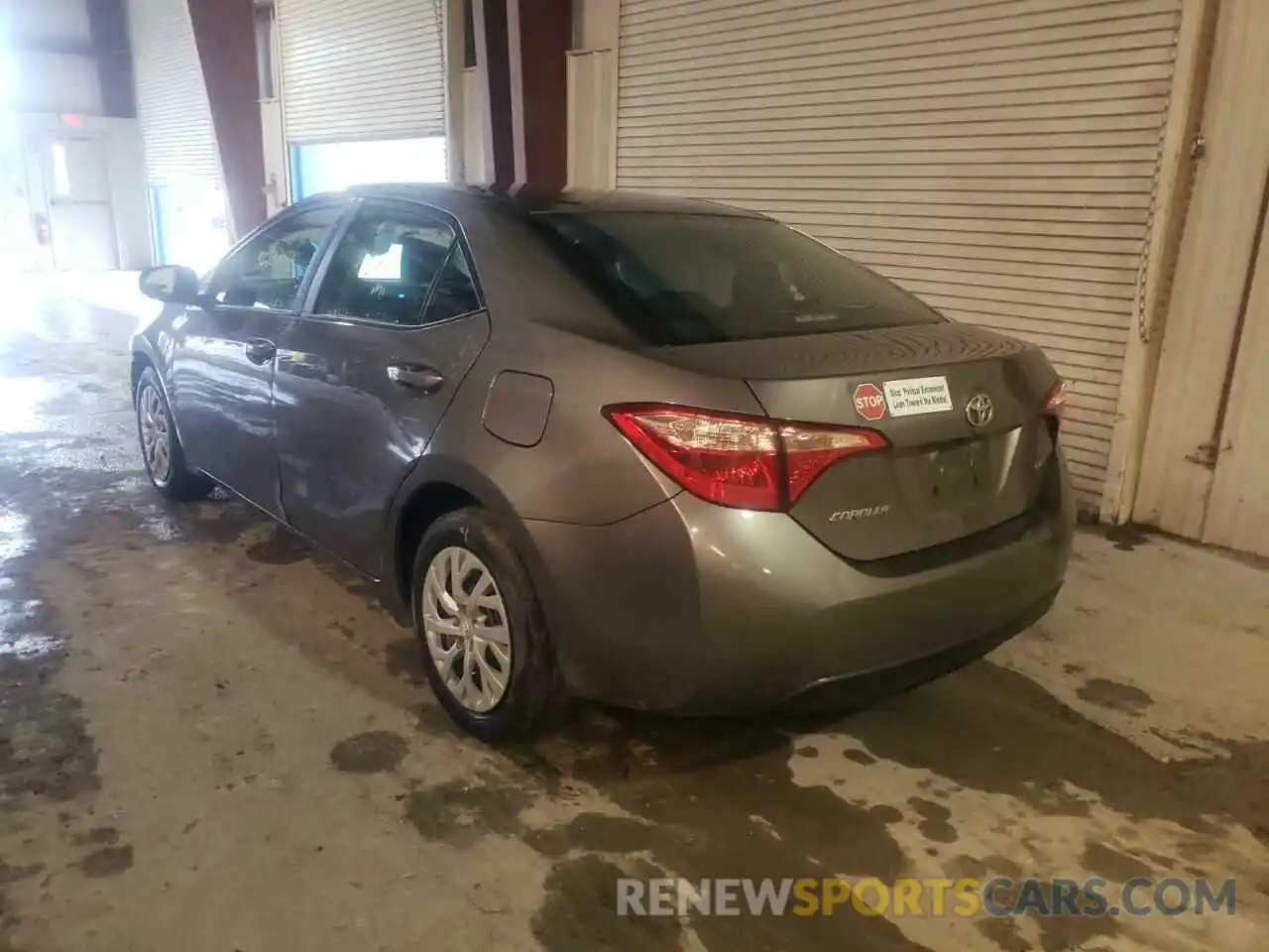 3 Photograph of a damaged car 2T1BURHE9KC224619 TOYOTA COROLLA 2019