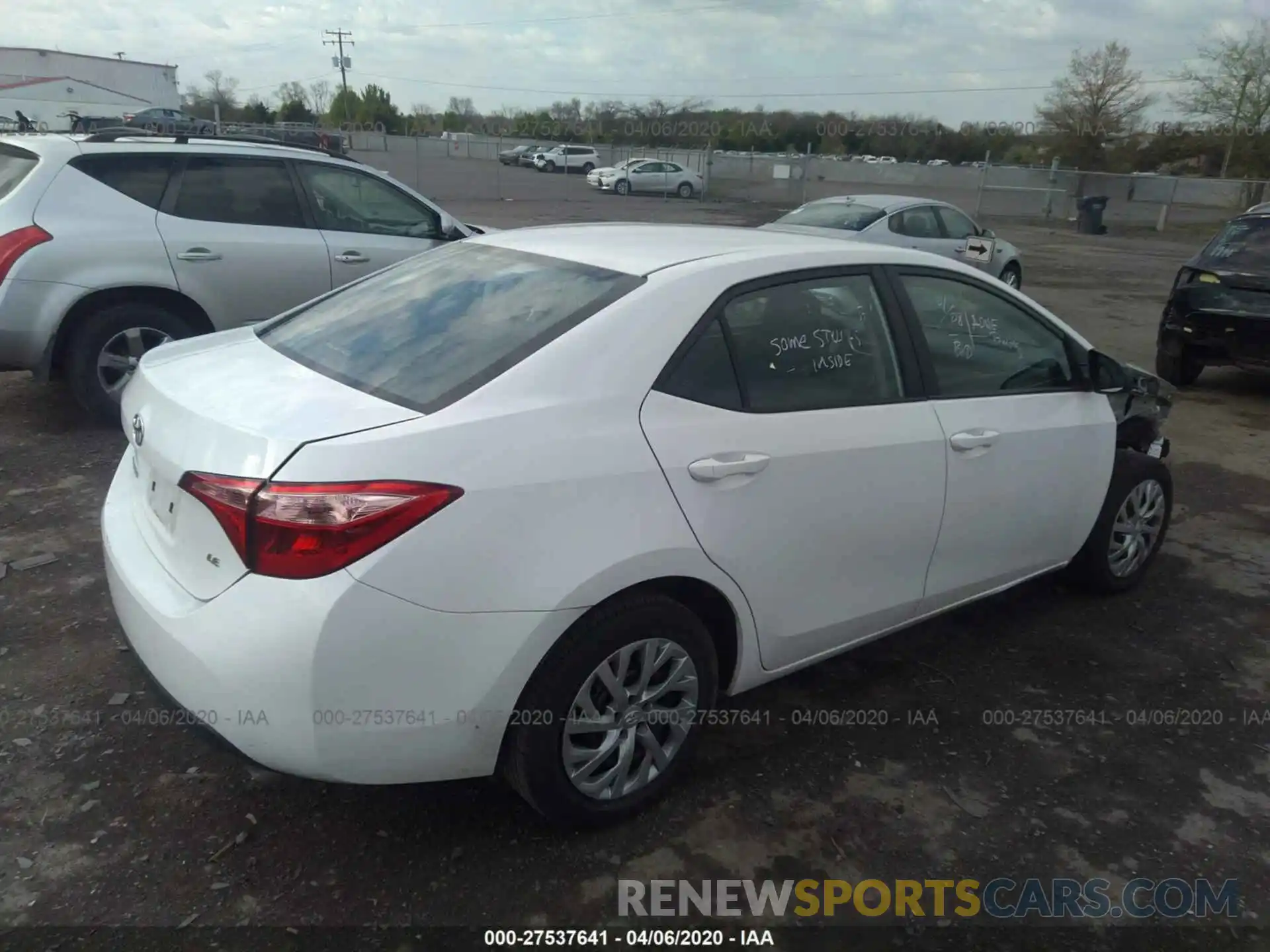 4 Photograph of a damaged car 2T1BURHE9KC224703 TOYOTA COROLLA 2019