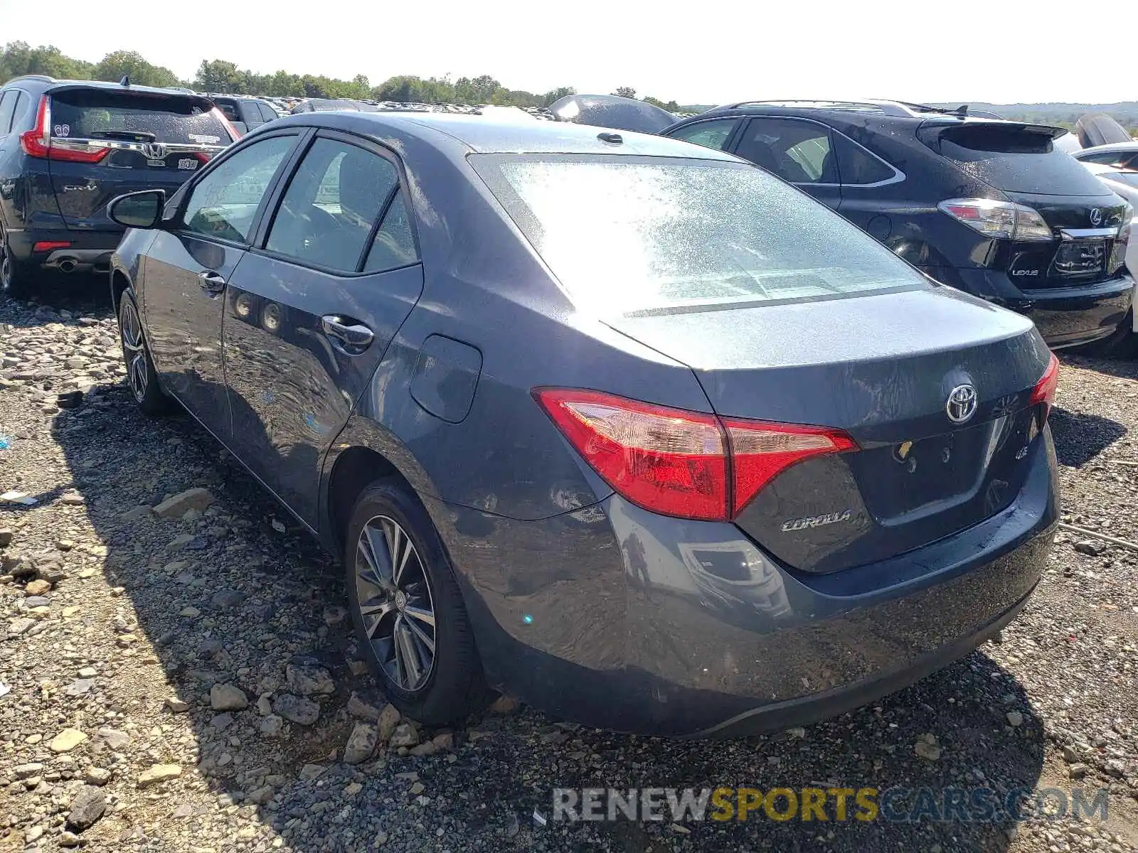 3 Photograph of a damaged car 2T1BURHE9KC224751 TOYOTA COROLLA 2019