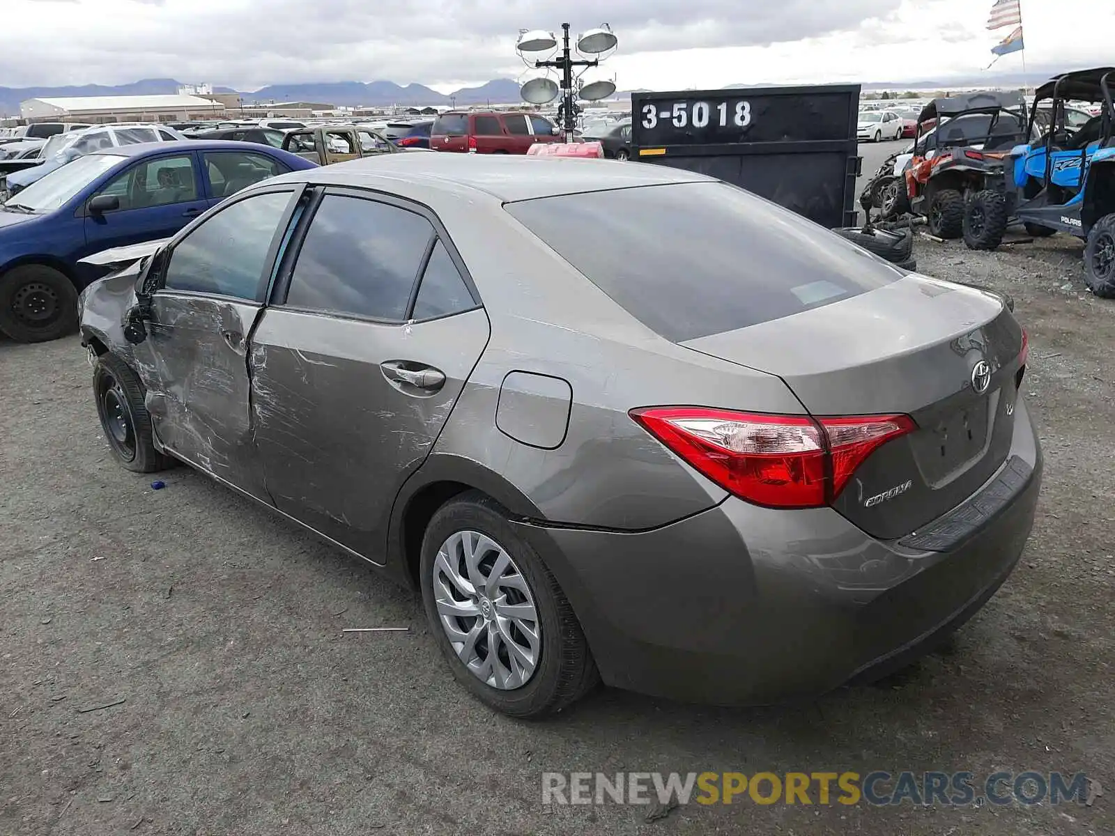 3 Photograph of a damaged car 2T1BURHE9KC225169 TOYOTA COROLLA 2019