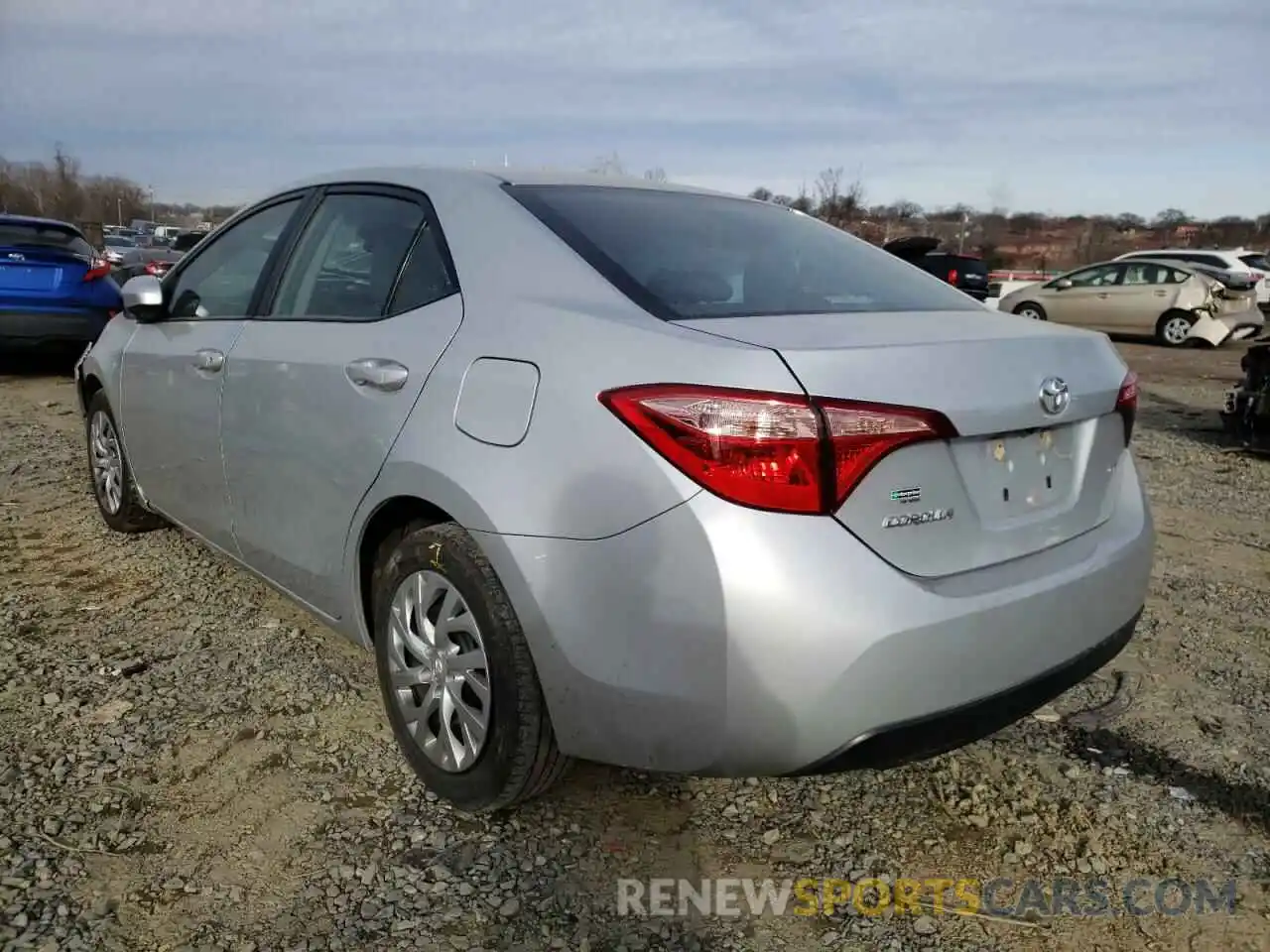 3 Photograph of a damaged car 2T1BURHE9KC225379 TOYOTA COROLLA 2019