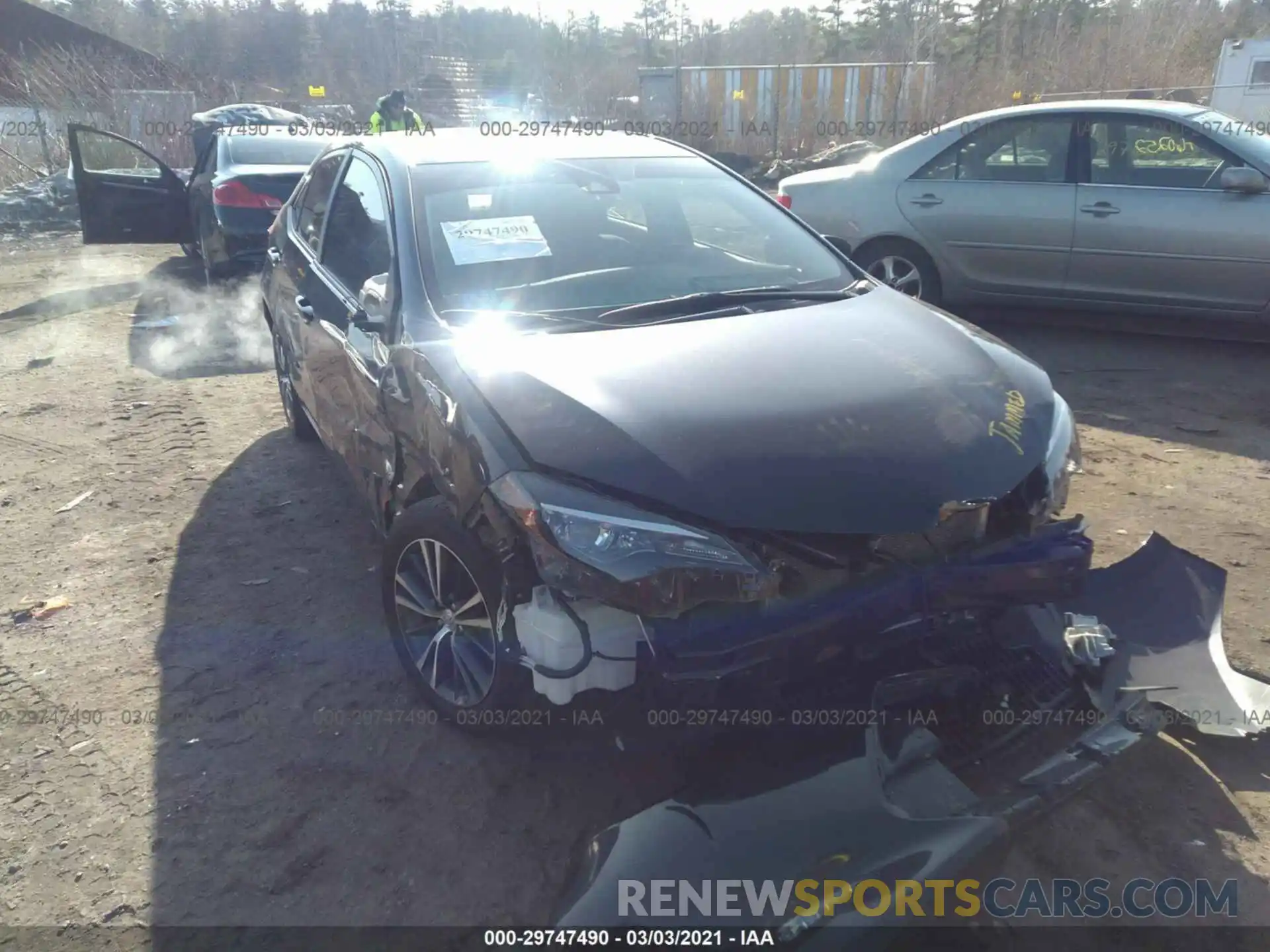 1 Photograph of a damaged car 2T1BURHE9KC225494 TOYOTA COROLLA 2019