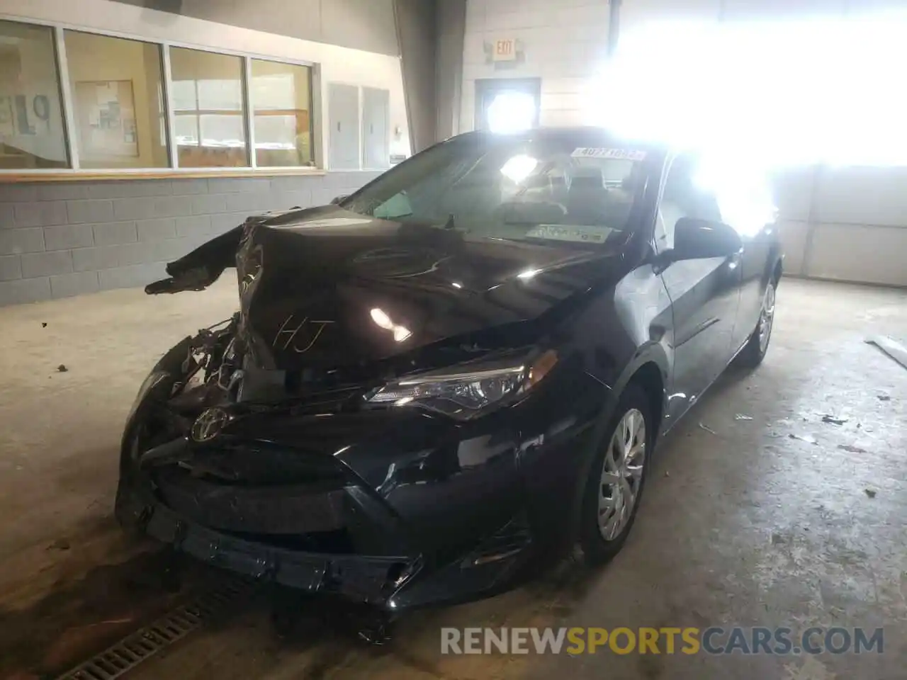 2 Photograph of a damaged car 2T1BURHE9KC225527 TOYOTA COROLLA 2019