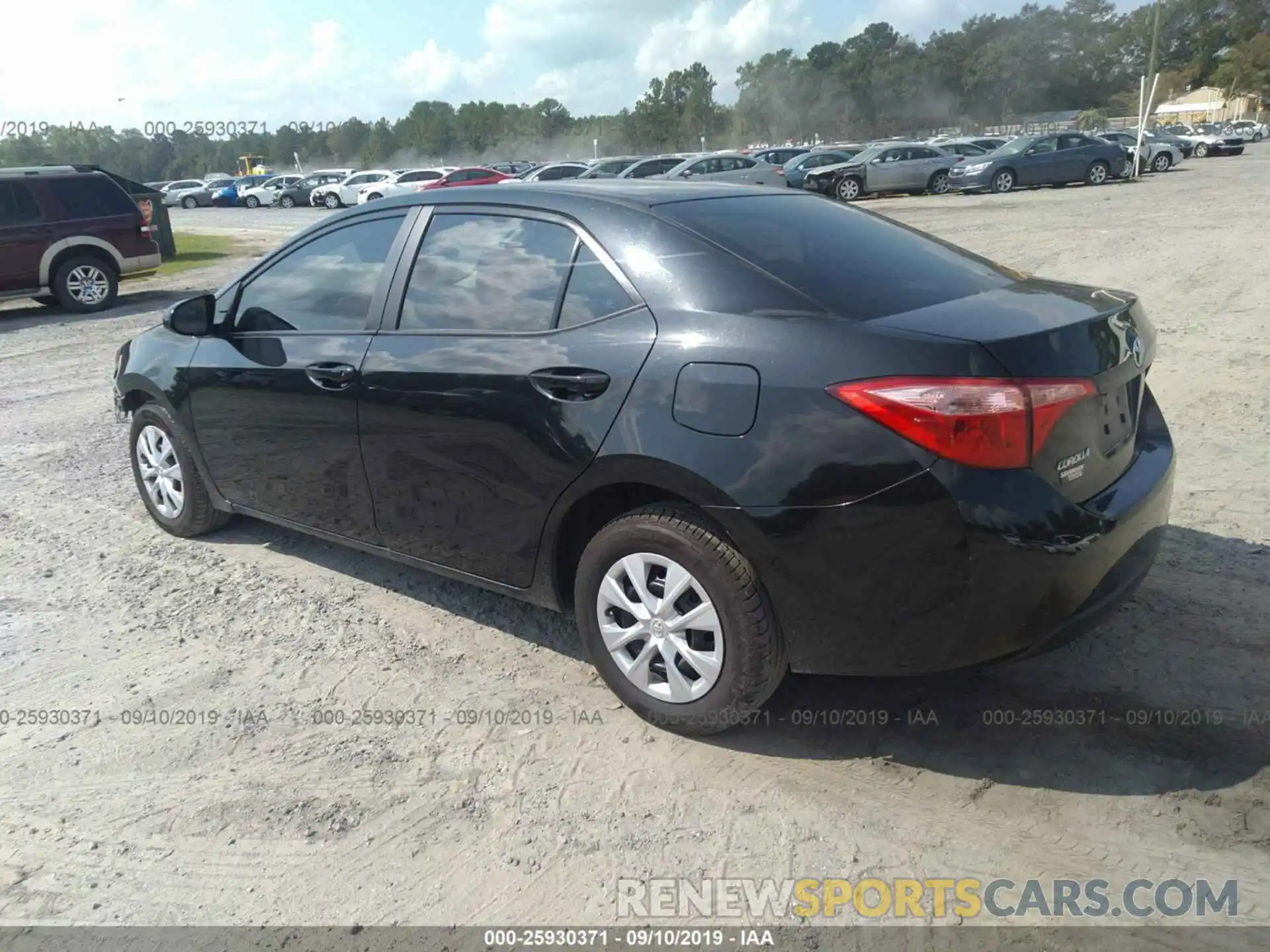 2 Photograph of a damaged car 2T1BURHE9KC225799 TOYOTA COROLLA 2019