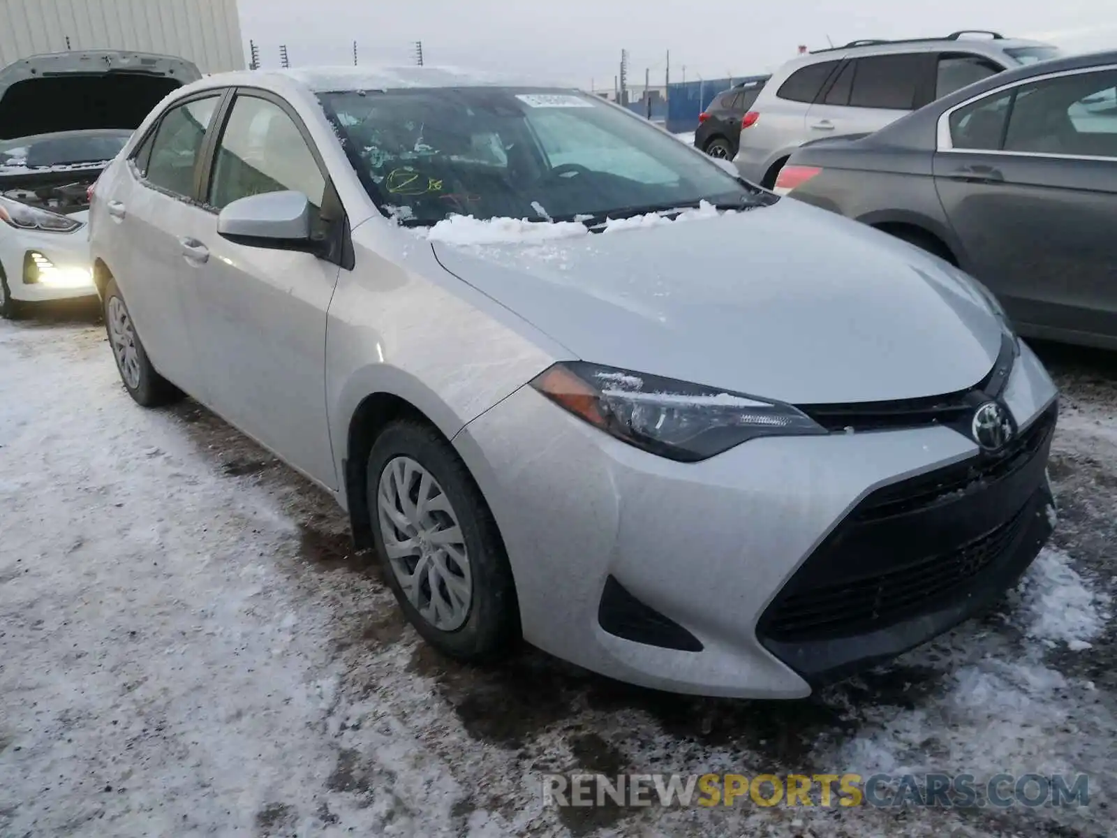 1 Photograph of a damaged car 2T1BURHE9KC225902 TOYOTA COROLLA 2019