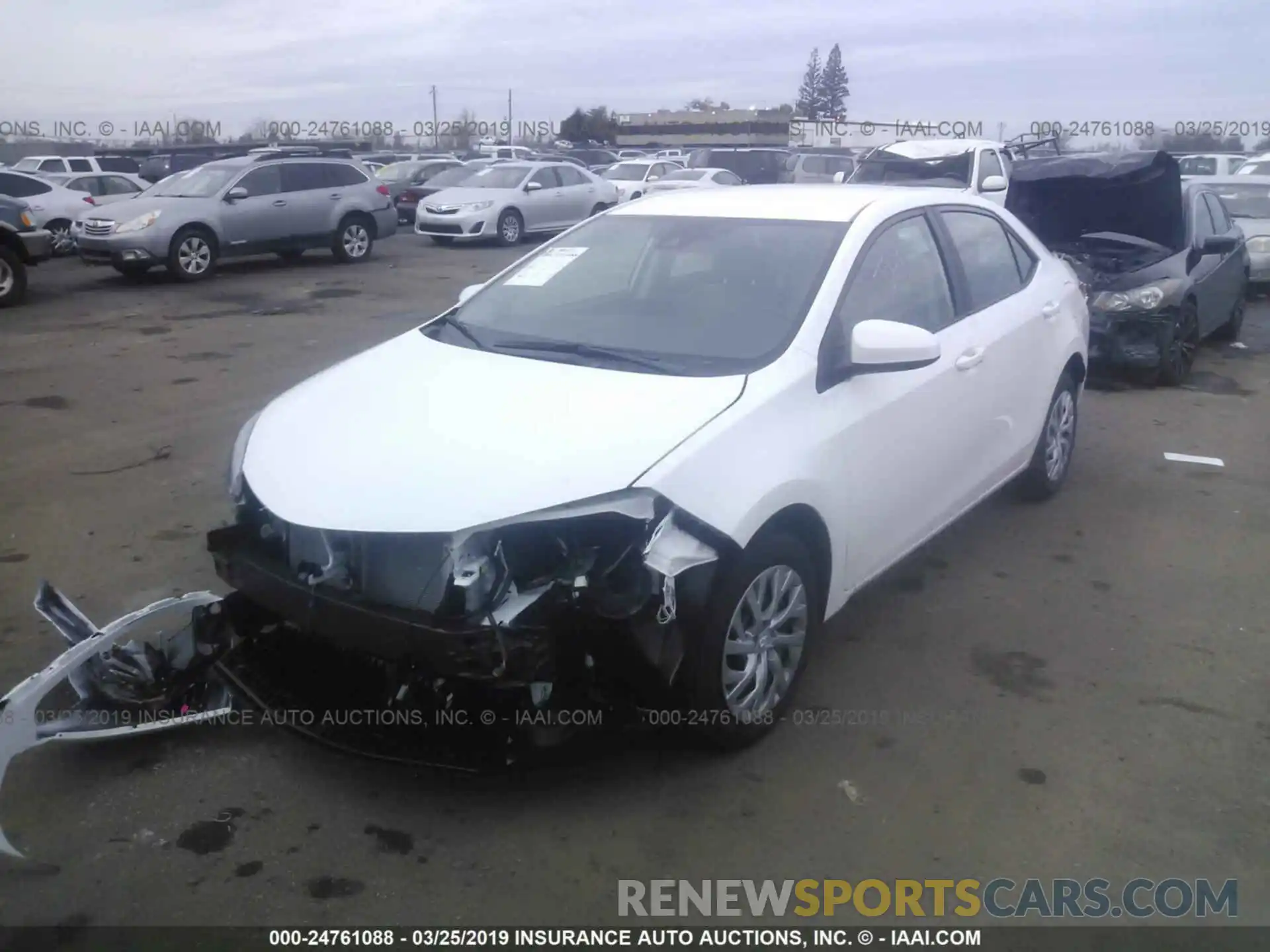 2 Photograph of a damaged car 2T1BURHE9KC226158 TOYOTA COROLLA 2019