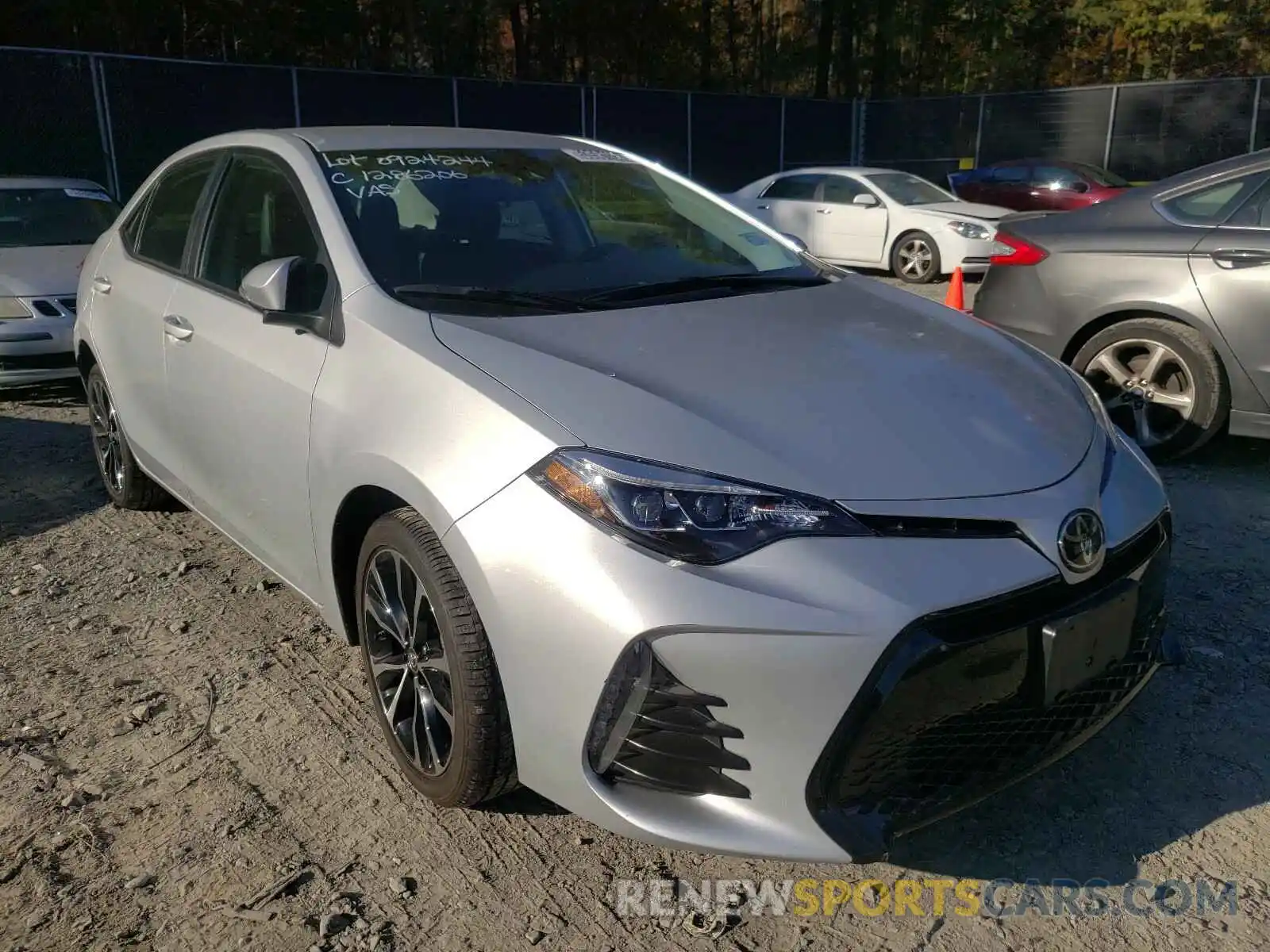 1 Photograph of a damaged car 2T1BURHE9KC226905 TOYOTA COROLLA 2019