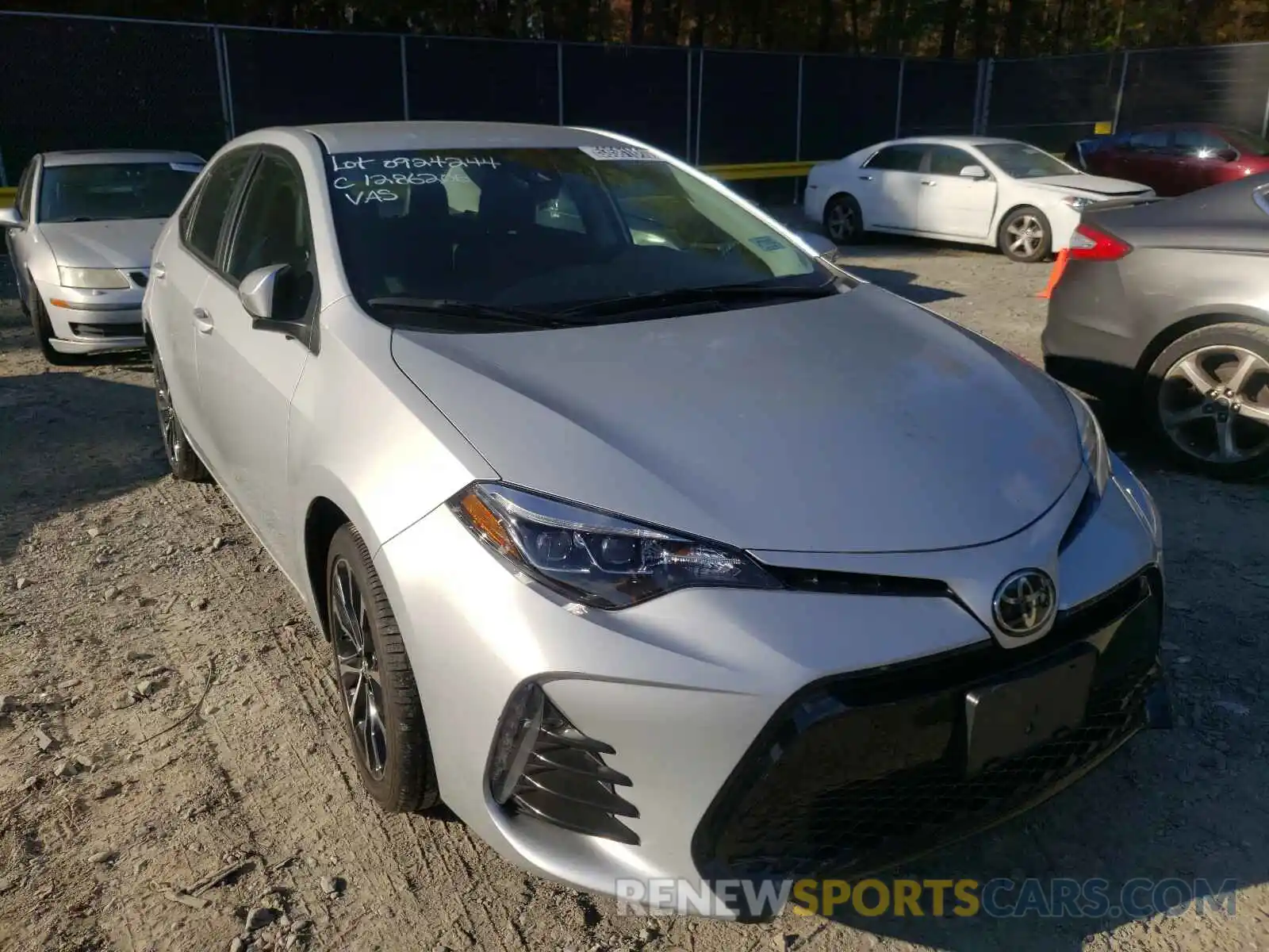 9 Photograph of a damaged car 2T1BURHE9KC226905 TOYOTA COROLLA 2019