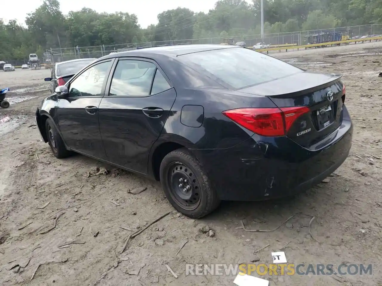 3 Photograph of a damaged car 2T1BURHE9KC227293 TOYOTA COROLLA 2019