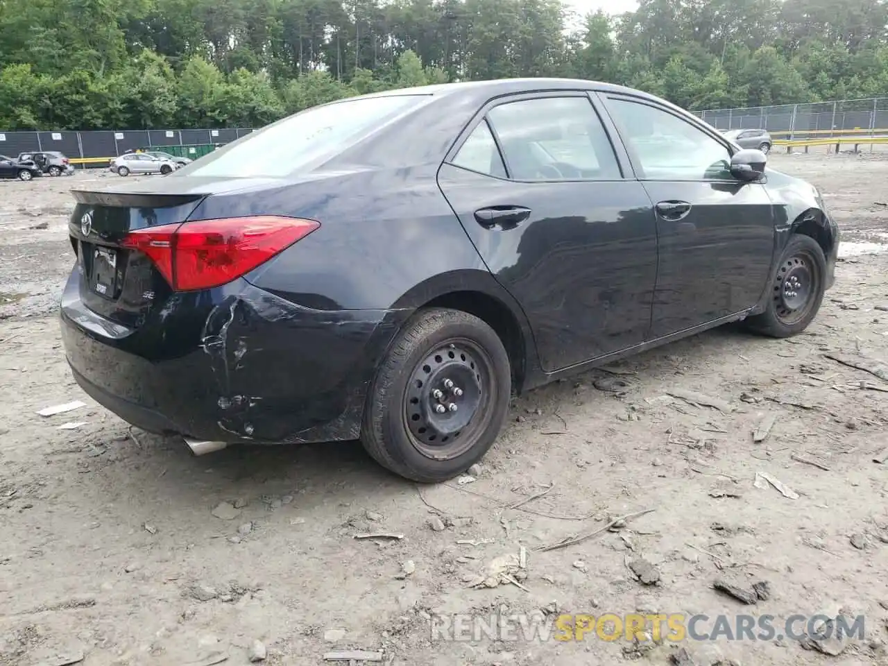 4 Photograph of a damaged car 2T1BURHE9KC227293 TOYOTA COROLLA 2019