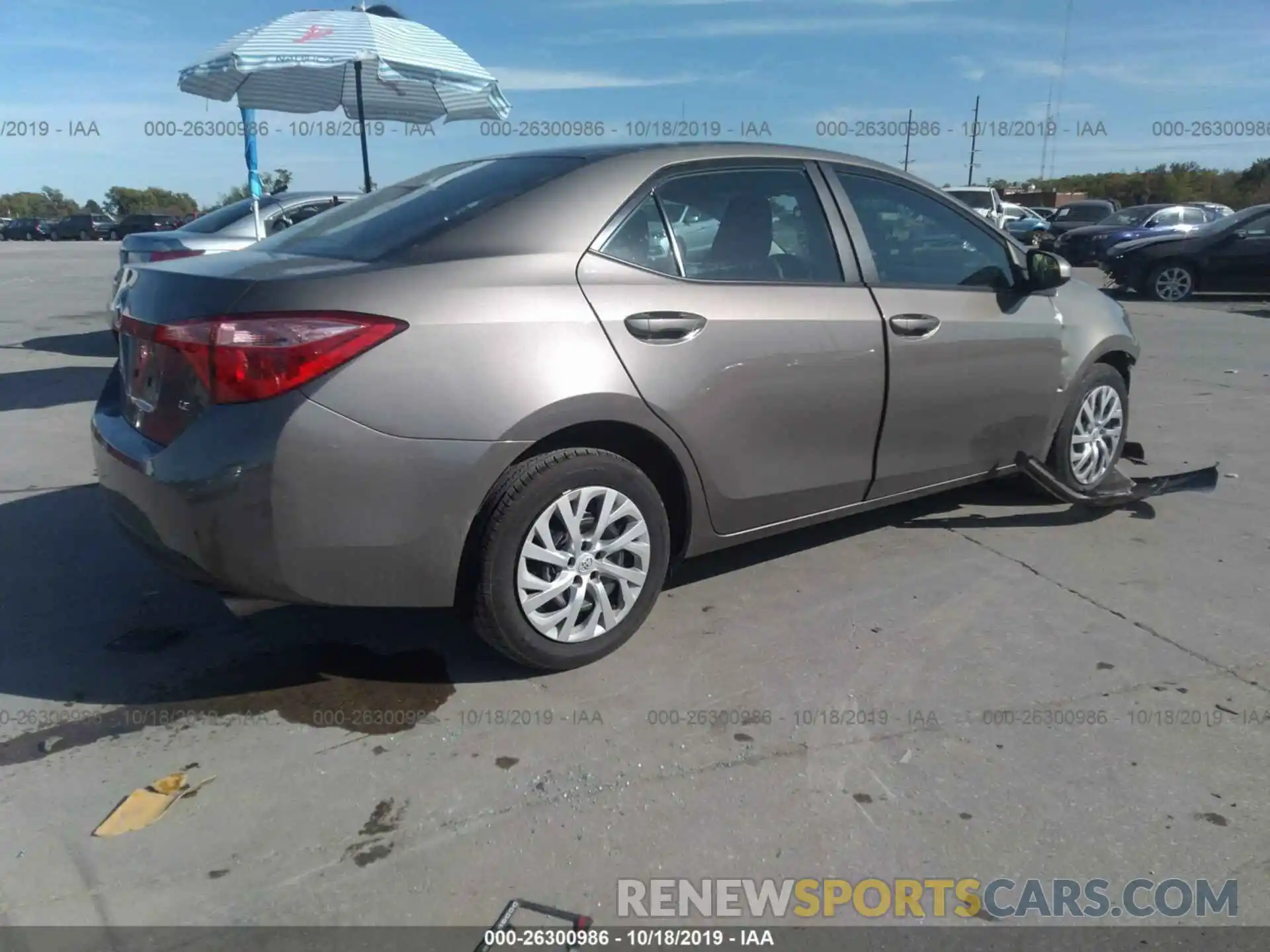 4 Photograph of a damaged car 2T1BURHE9KC228153 TOYOTA COROLLA 2019