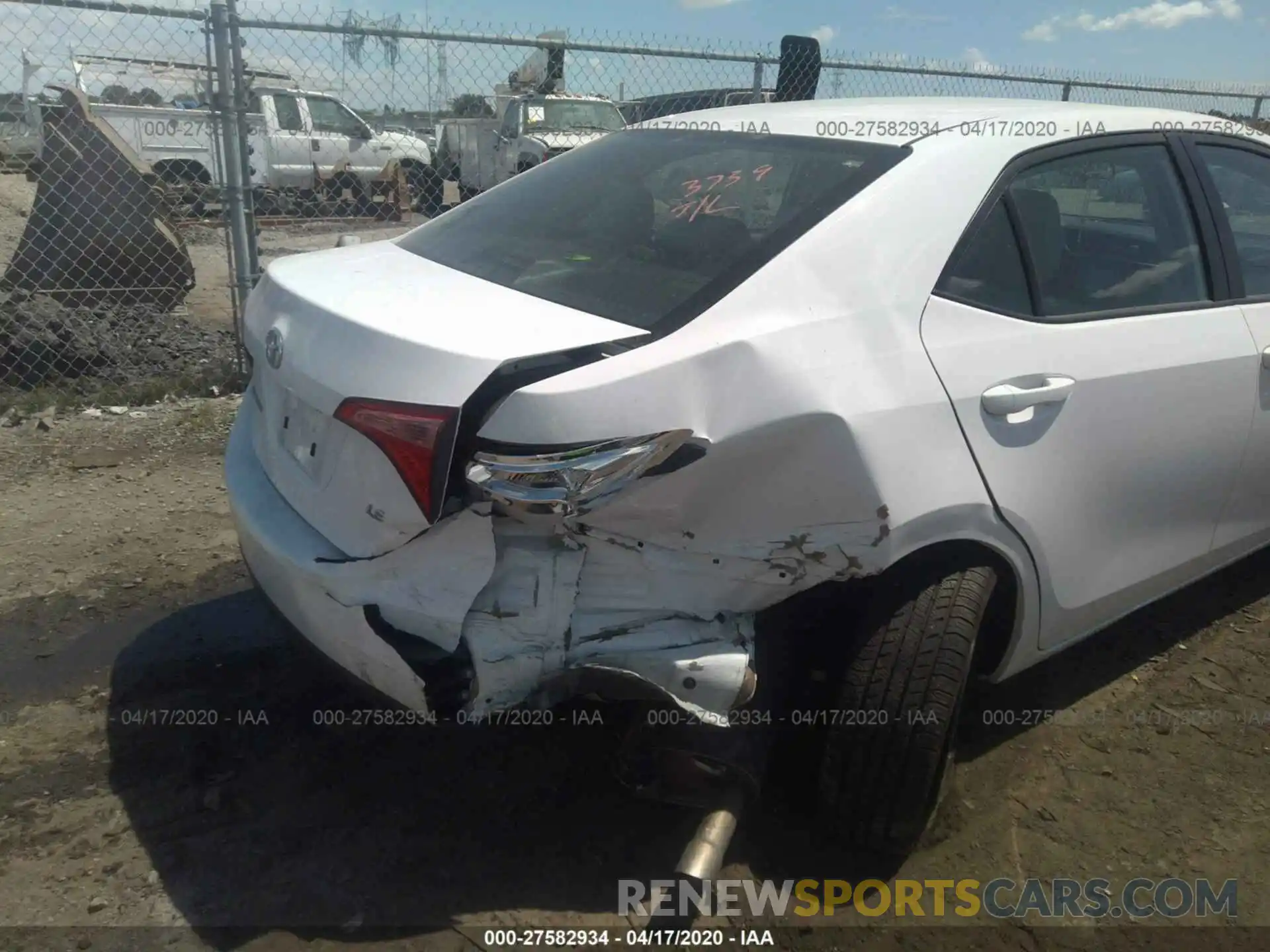 6 Photograph of a damaged car 2T1BURHE9KC228220 TOYOTA COROLLA 2019