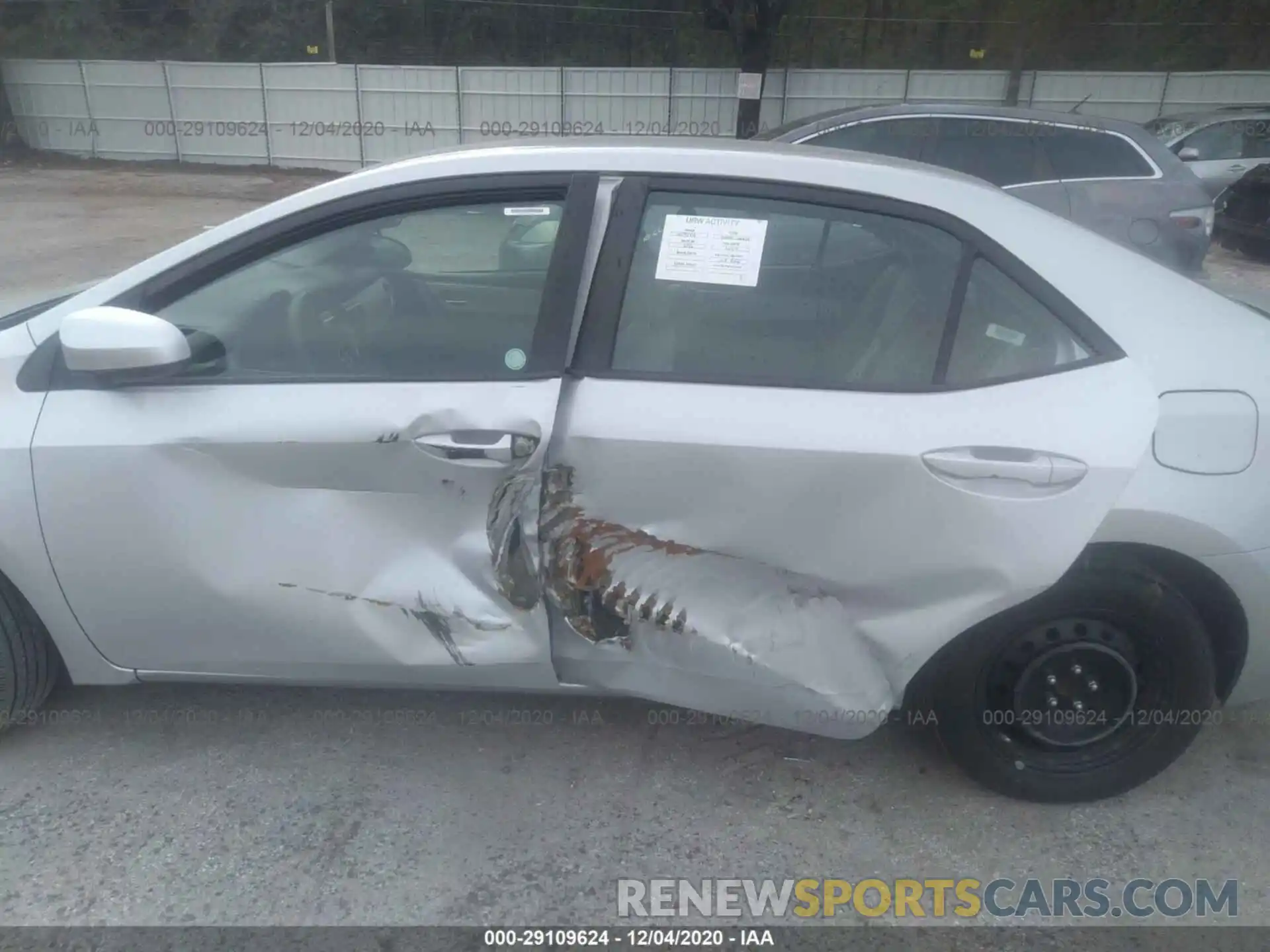 6 Photograph of a damaged car 2T1BURHE9KC229836 TOYOTA COROLLA 2019