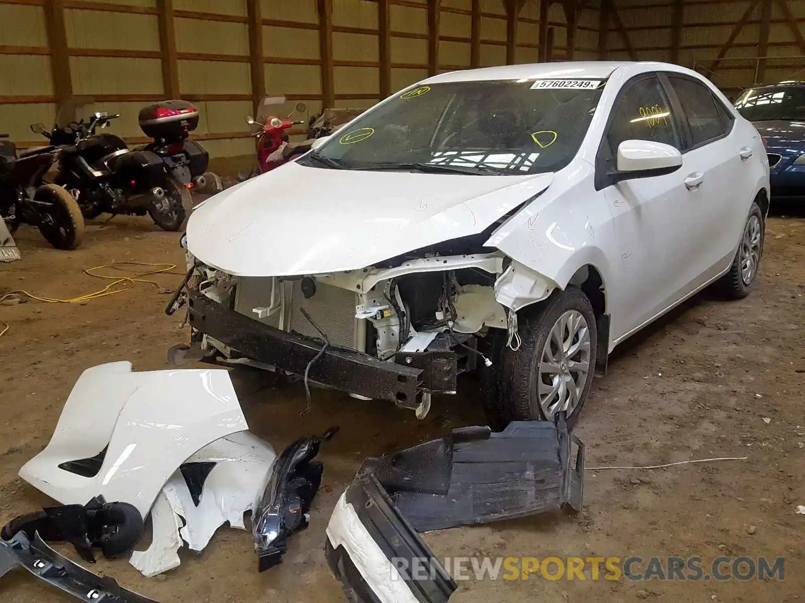 2 Photograph of a damaged car 2T1BURHE9KC230095 TOYOTA COROLLA 2019